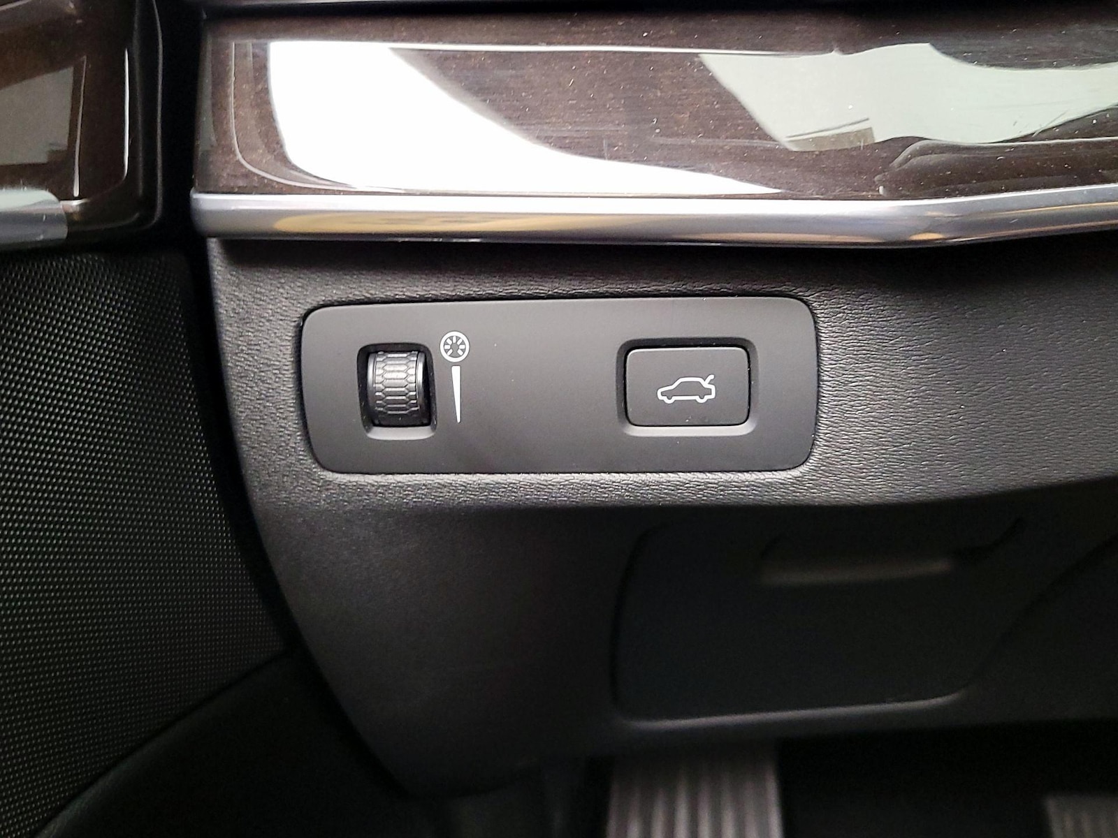 2019 Volvo XC90 Momentum - Photo 14