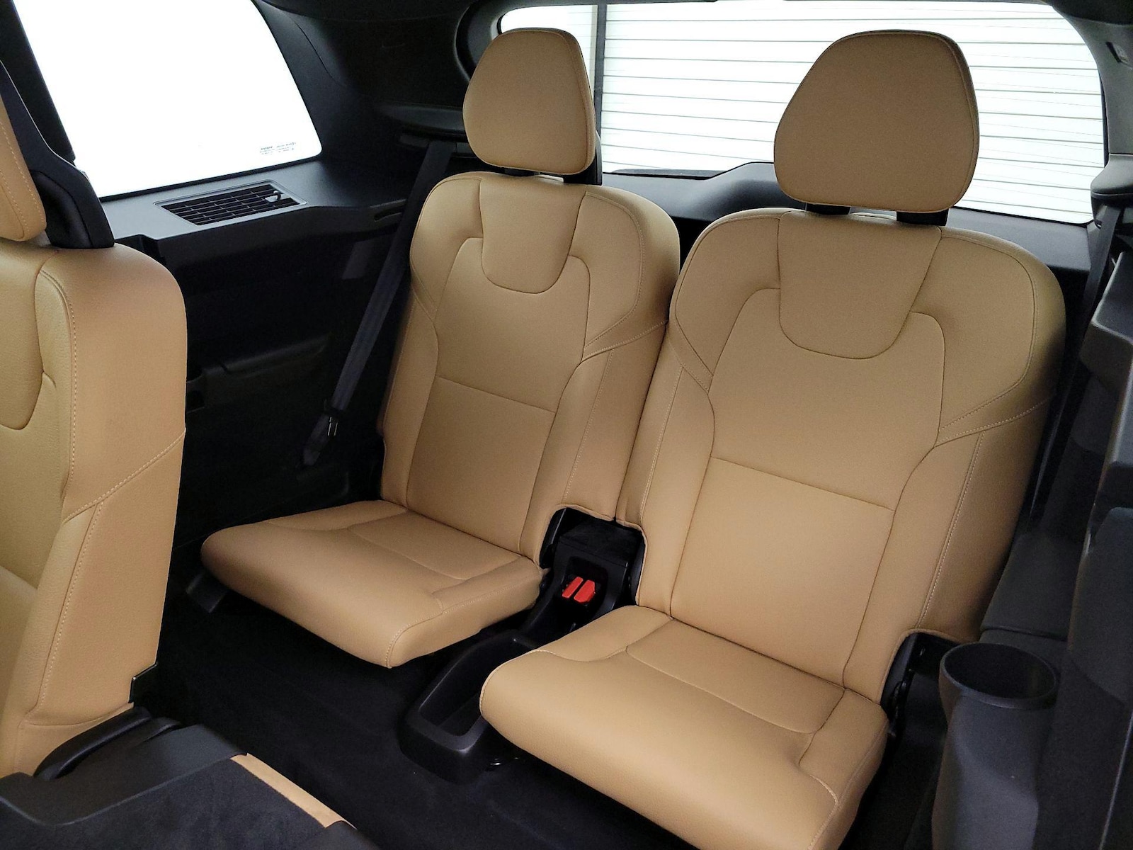 2019 Volvo XC90 Momentum - Photo 23