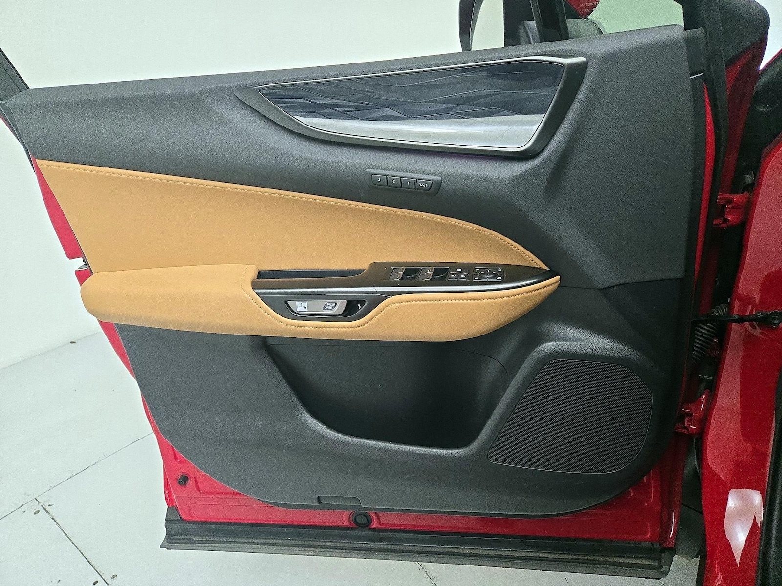 2024 Lexus NX Hybrid 350h - Photo 13
