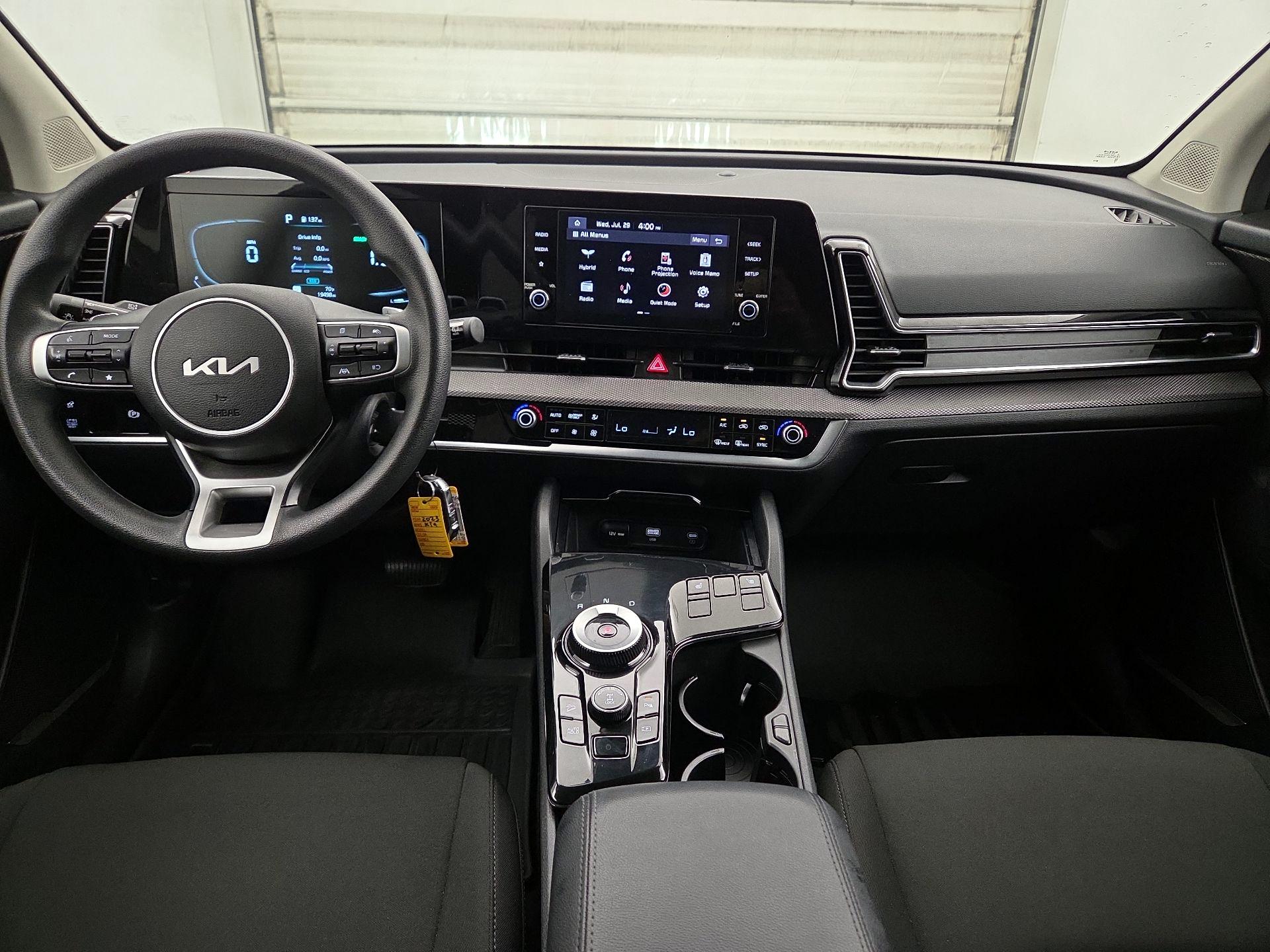 Thumbnail: 2023 Kia Sportage - 9
