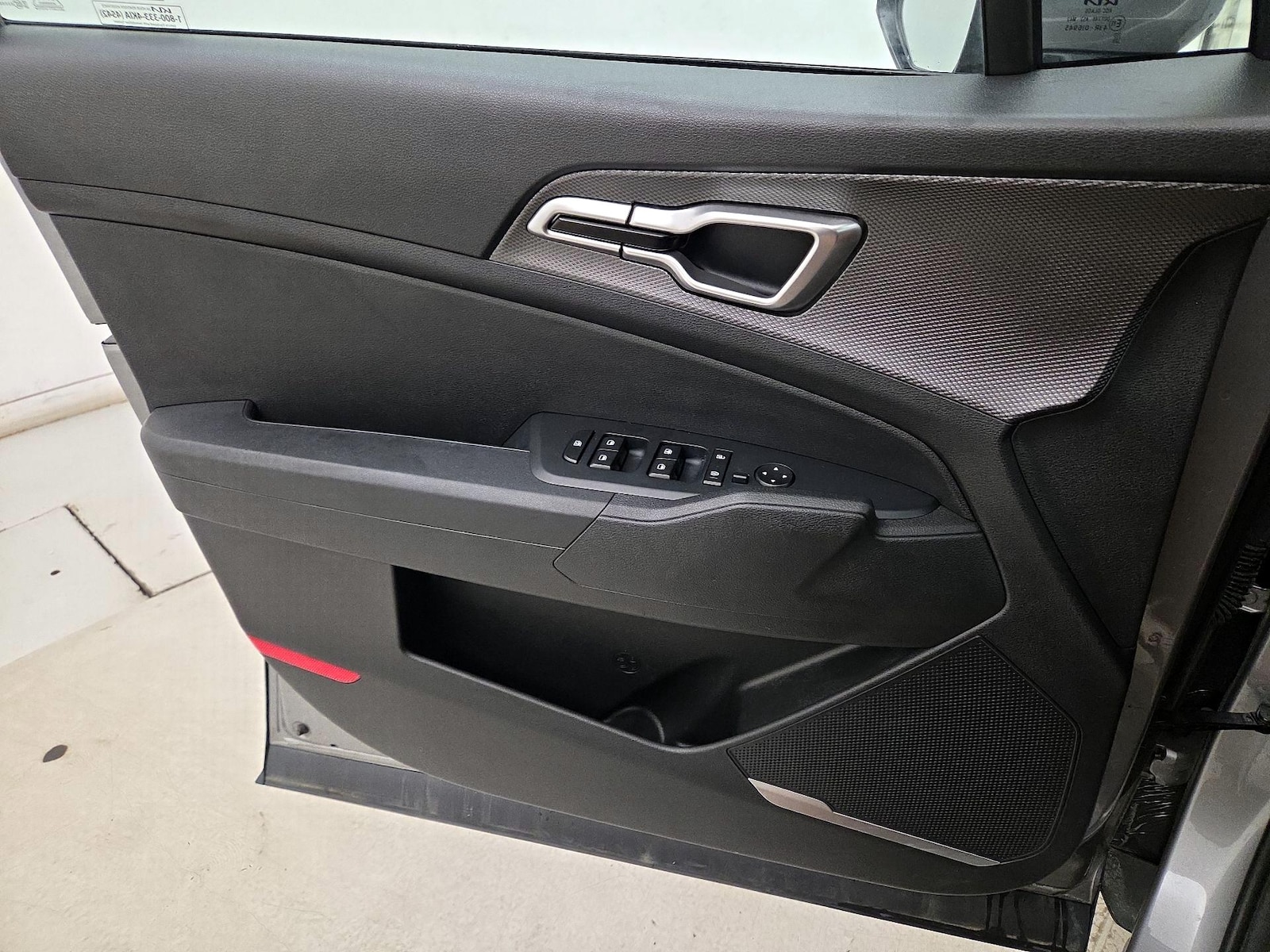 2023 Kia Sportage LX Hybrid - Photo 13