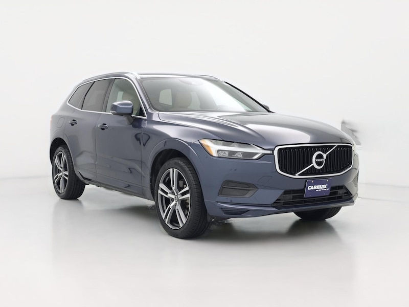 2020 Volvo XC60 T5 Momentum