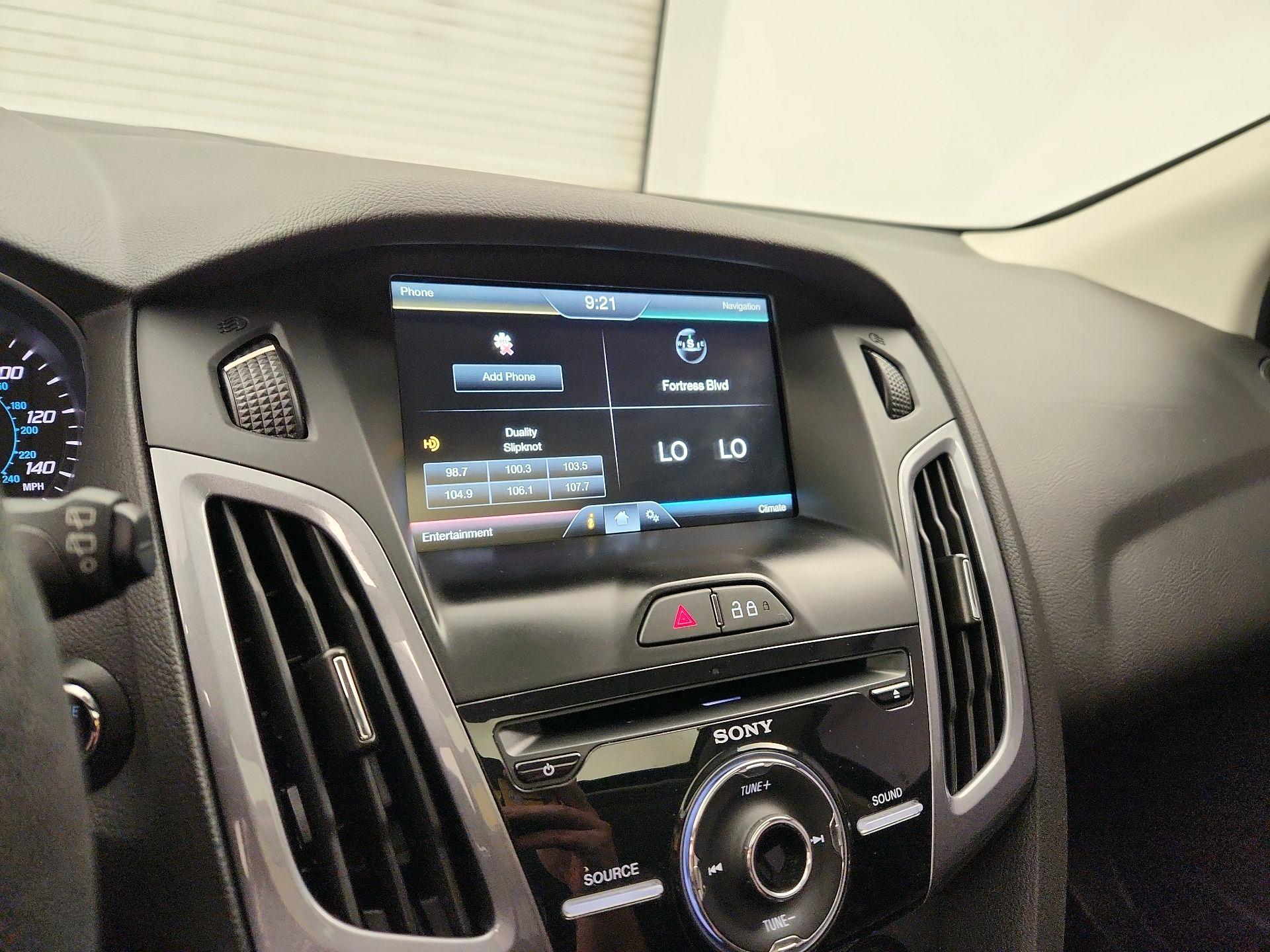 Thumbnail: 2014 Ford Focus - 13