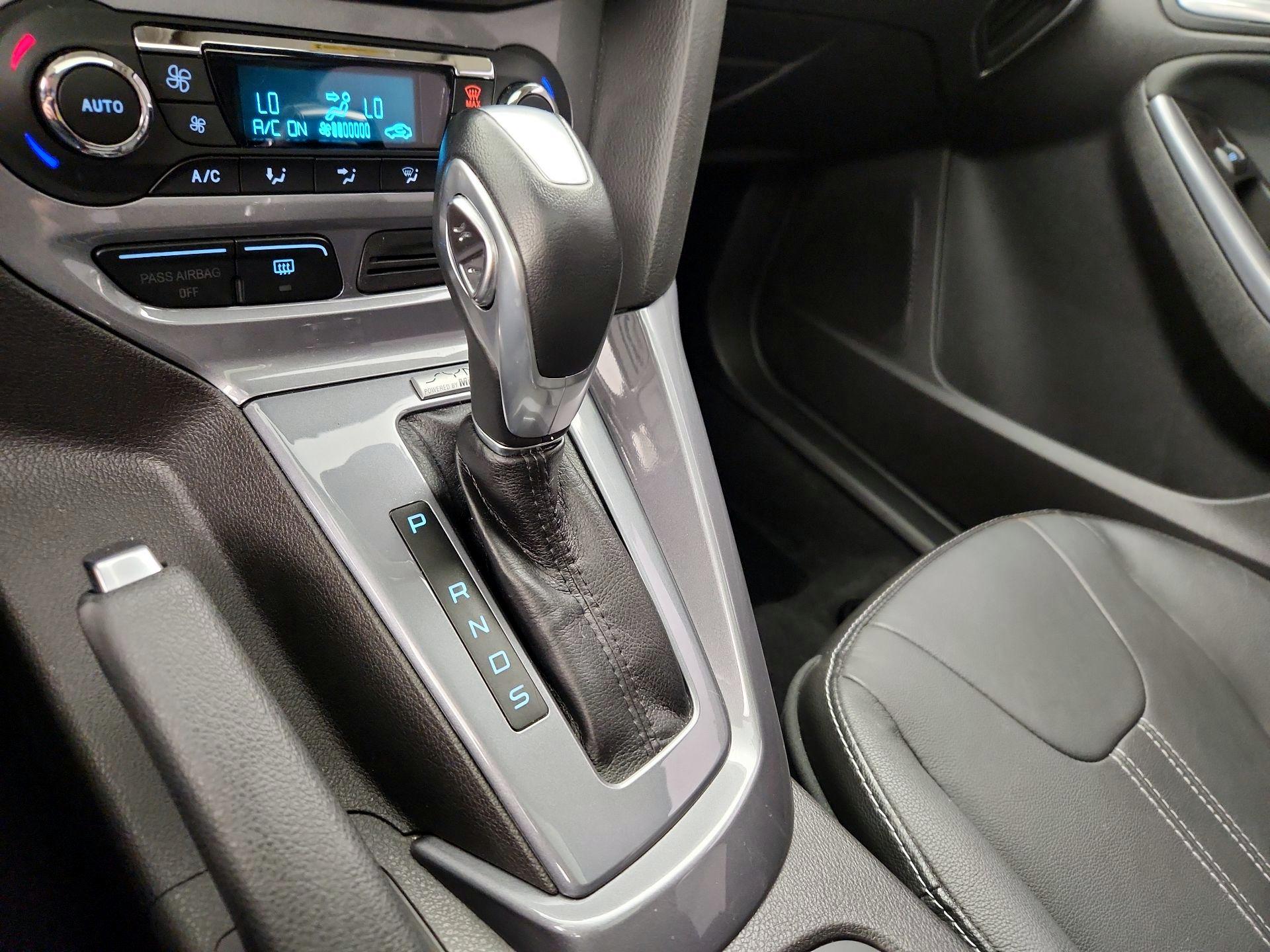 Thumbnail: 2014 Ford Focus - 15