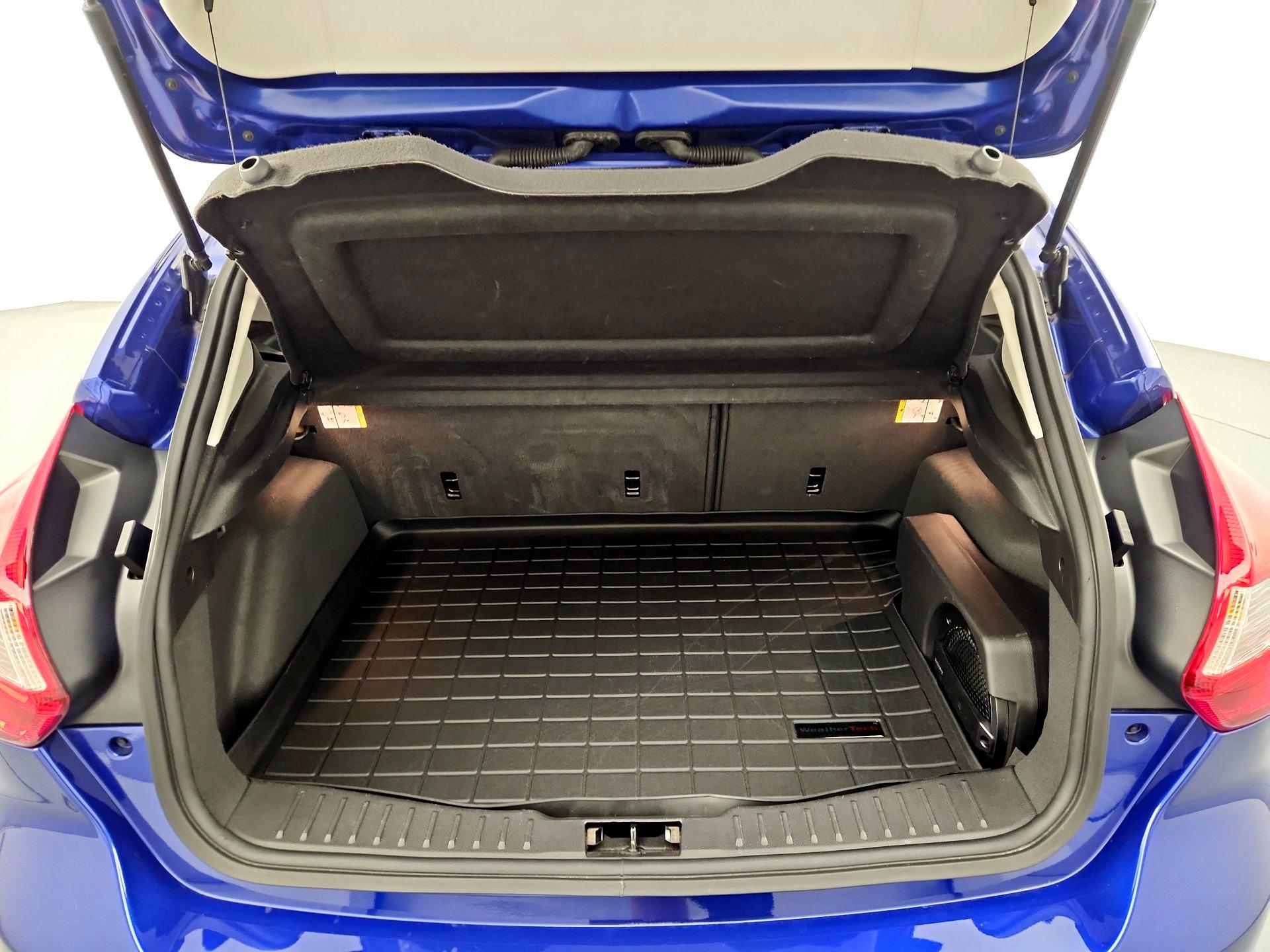 Thumbnail: 2014 Ford Focus - 18