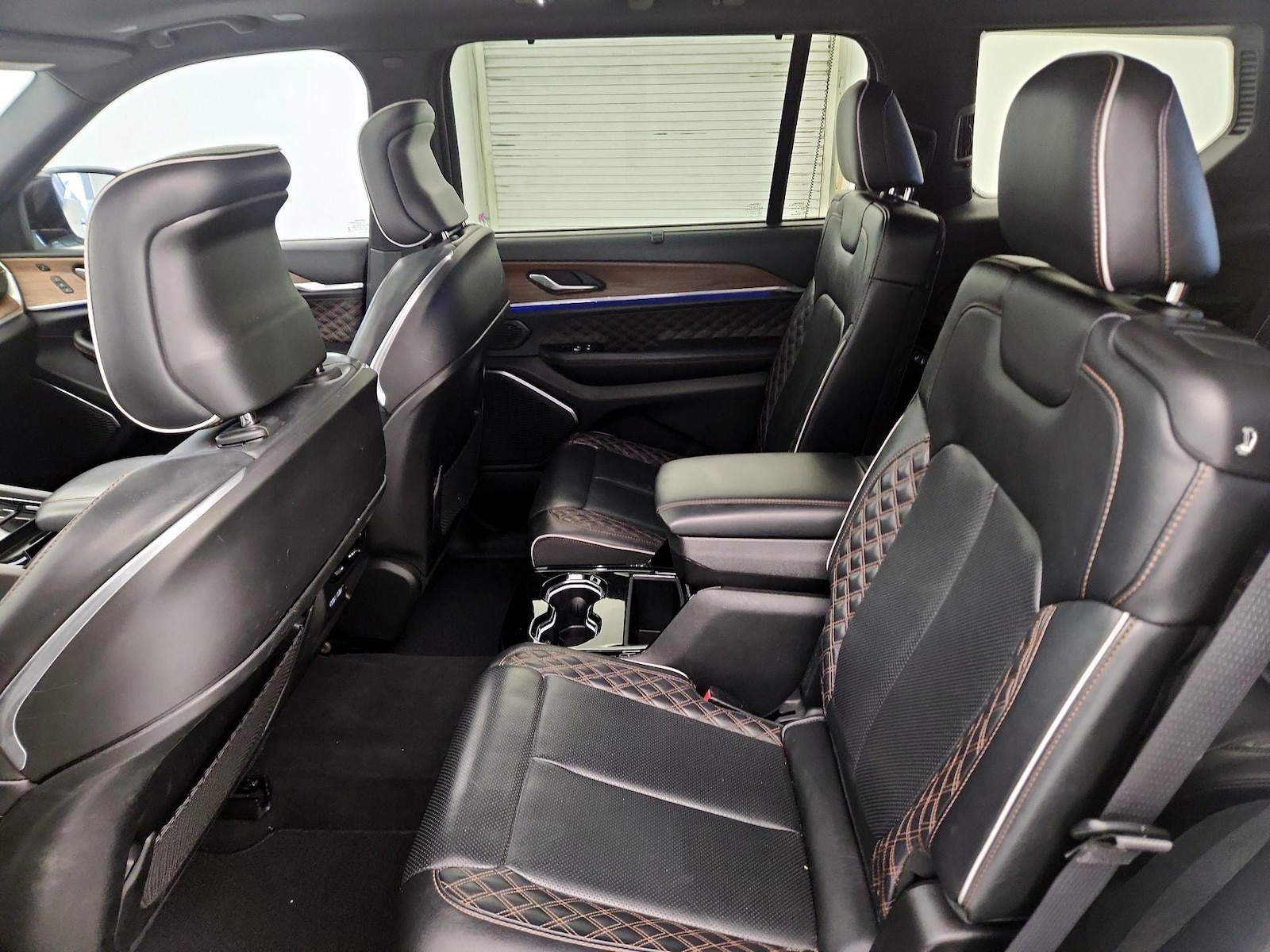 Rear Air Conditioning