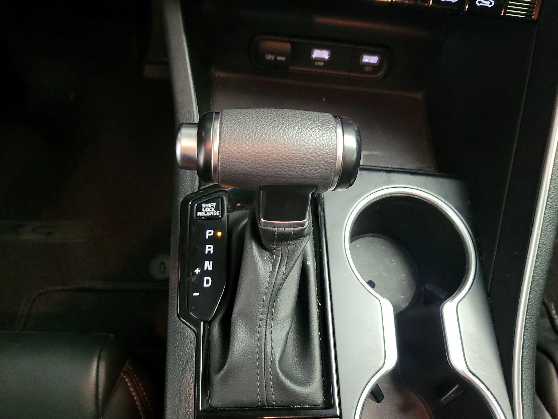Thumbnail: 2022 Kia K5 - 15