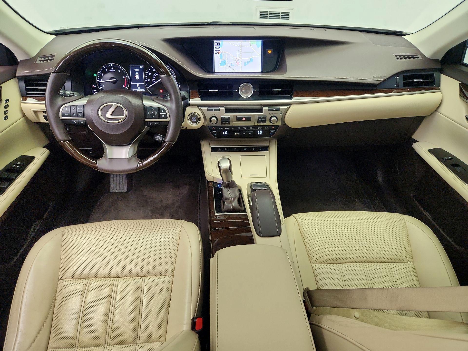 Thumbnail: 2017 Lexus ES - 9