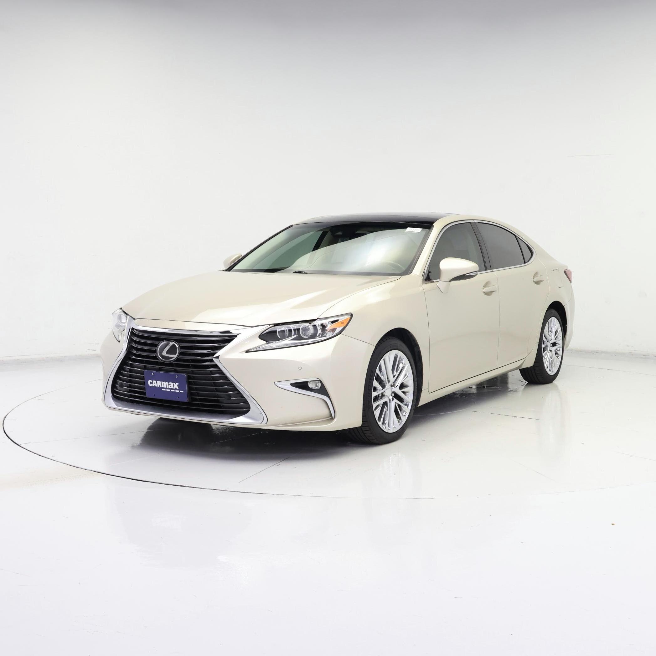 Thumbnail: 2017 Lexus ES - 4