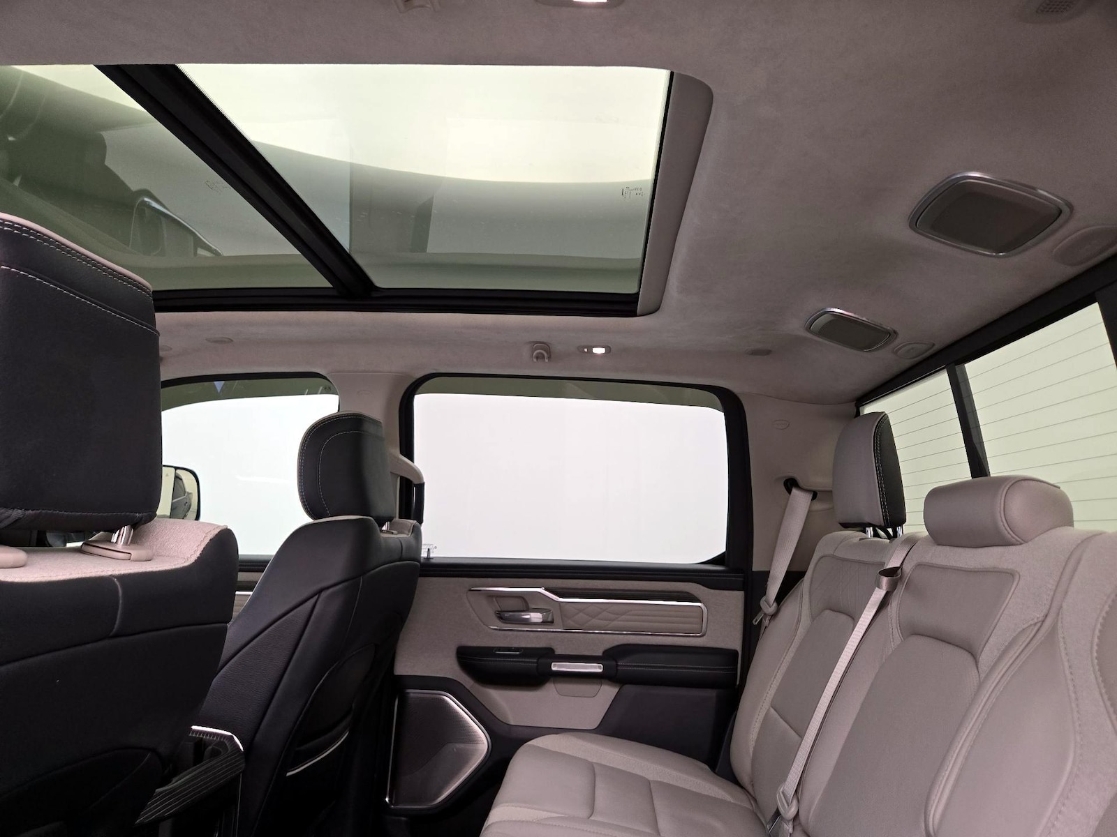 2022 RAM Ram 1500 Pickup Limited - Photo 25