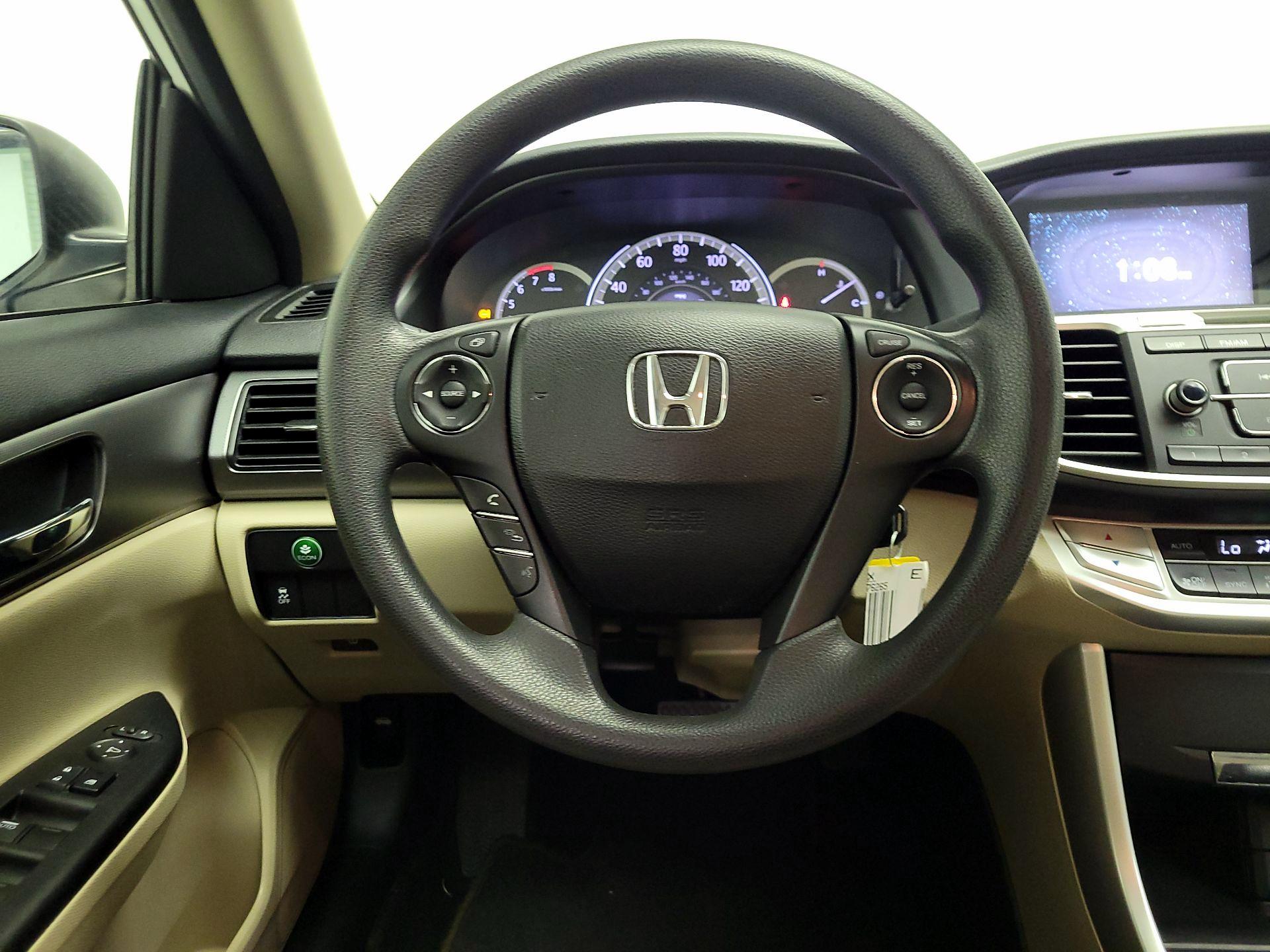 Thumbnail: 2015 Honda Accord - 10