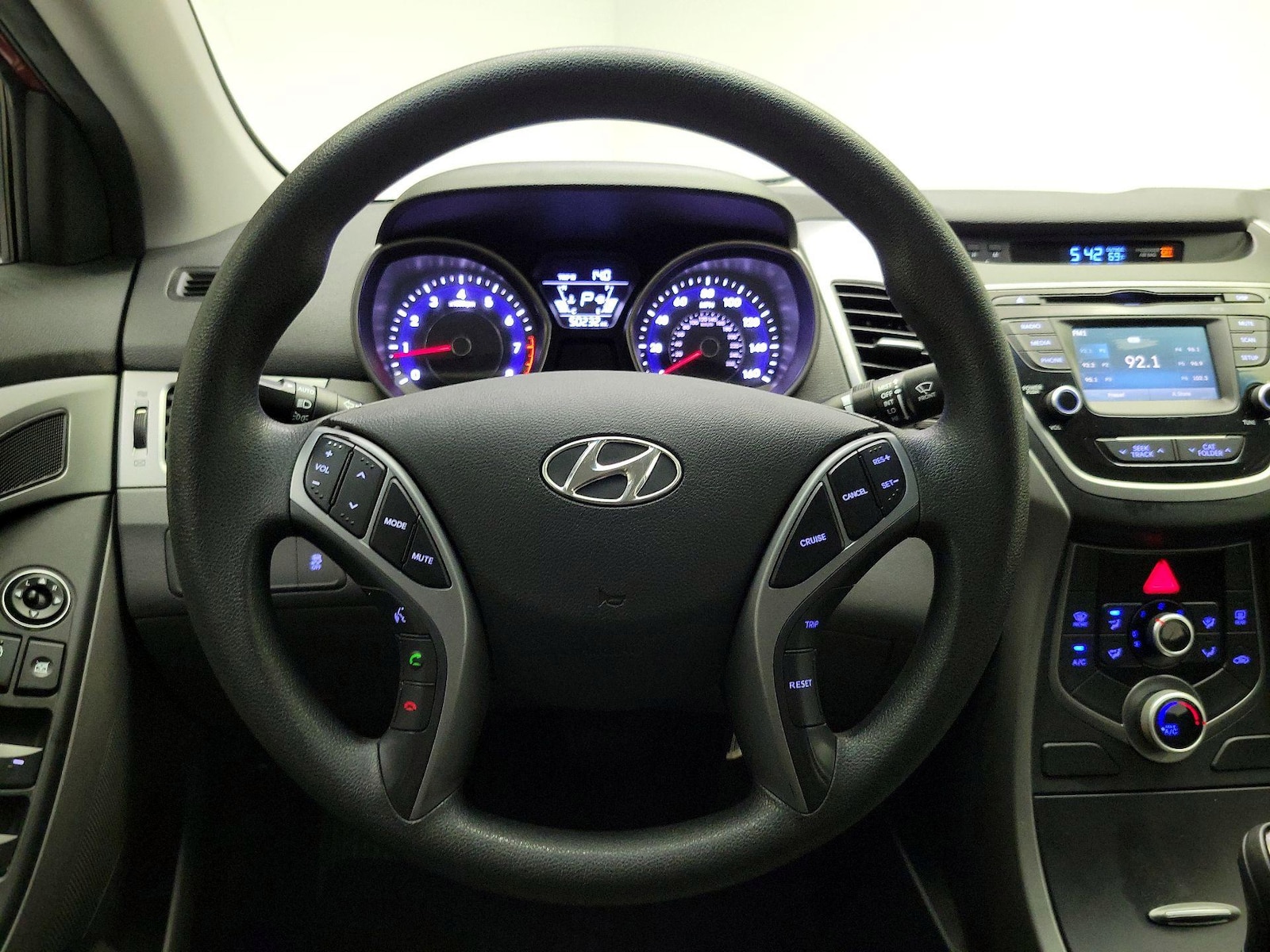 2016 Hyundai Elantra Value Edition - Photo 9