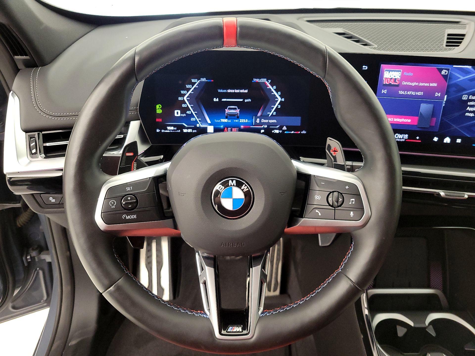 Thumbnail: 2025 BMW X1 - 10