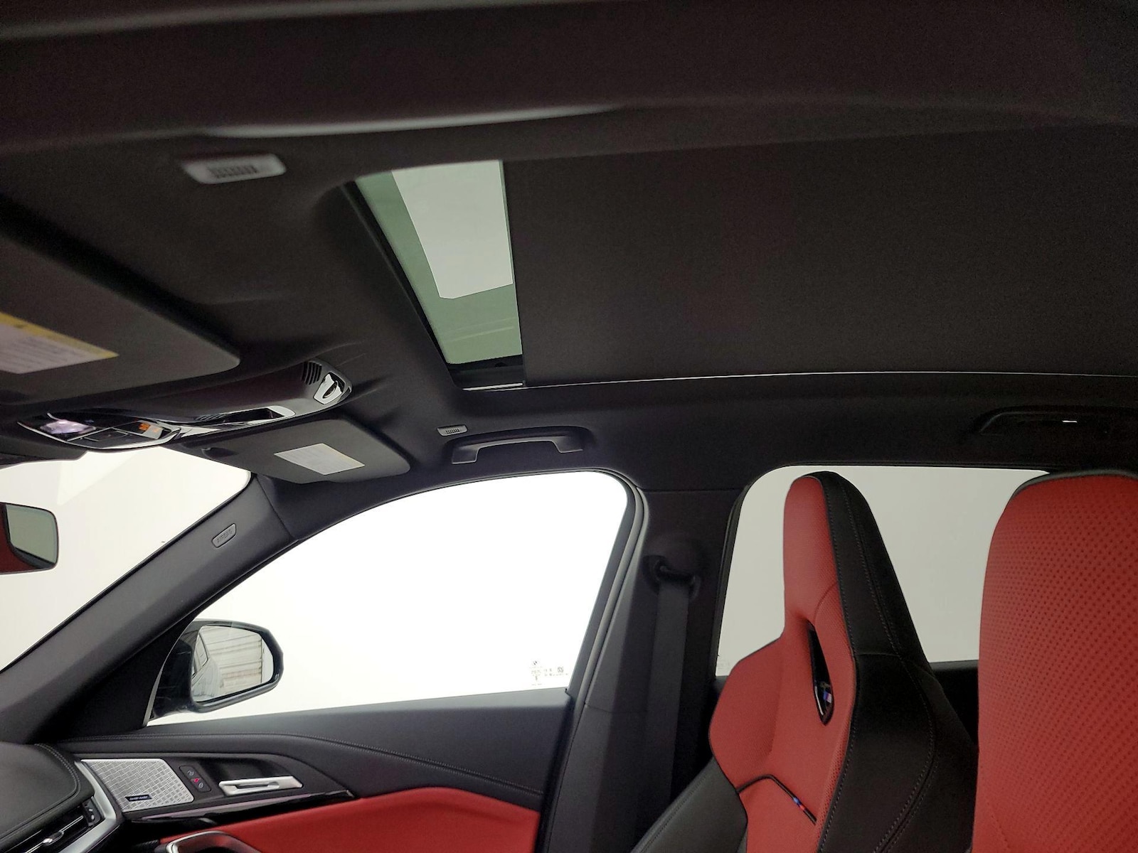 2025 BMW X1 M35i - Photo 21