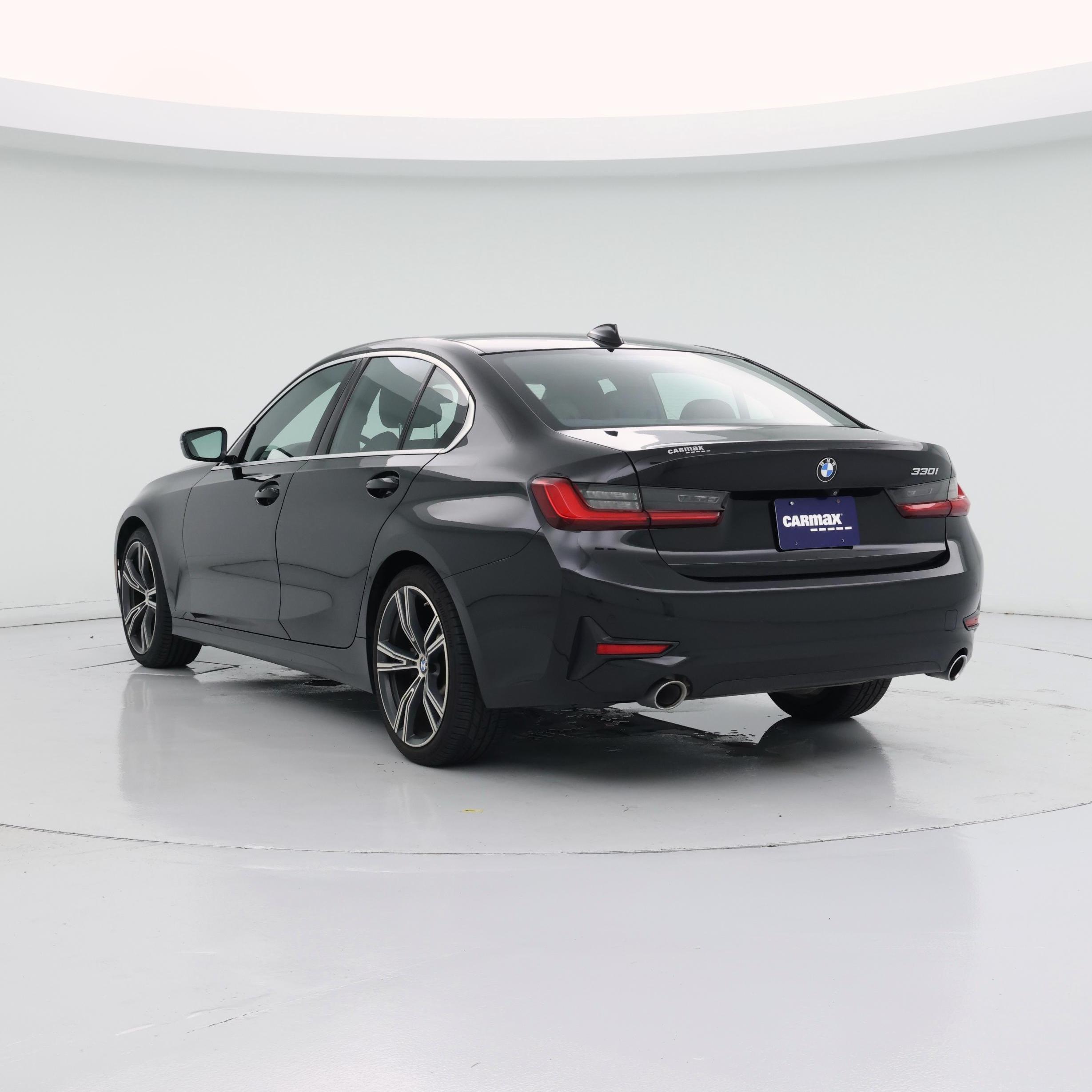 Thumbnail: 2021 BMW 3 Series - 2