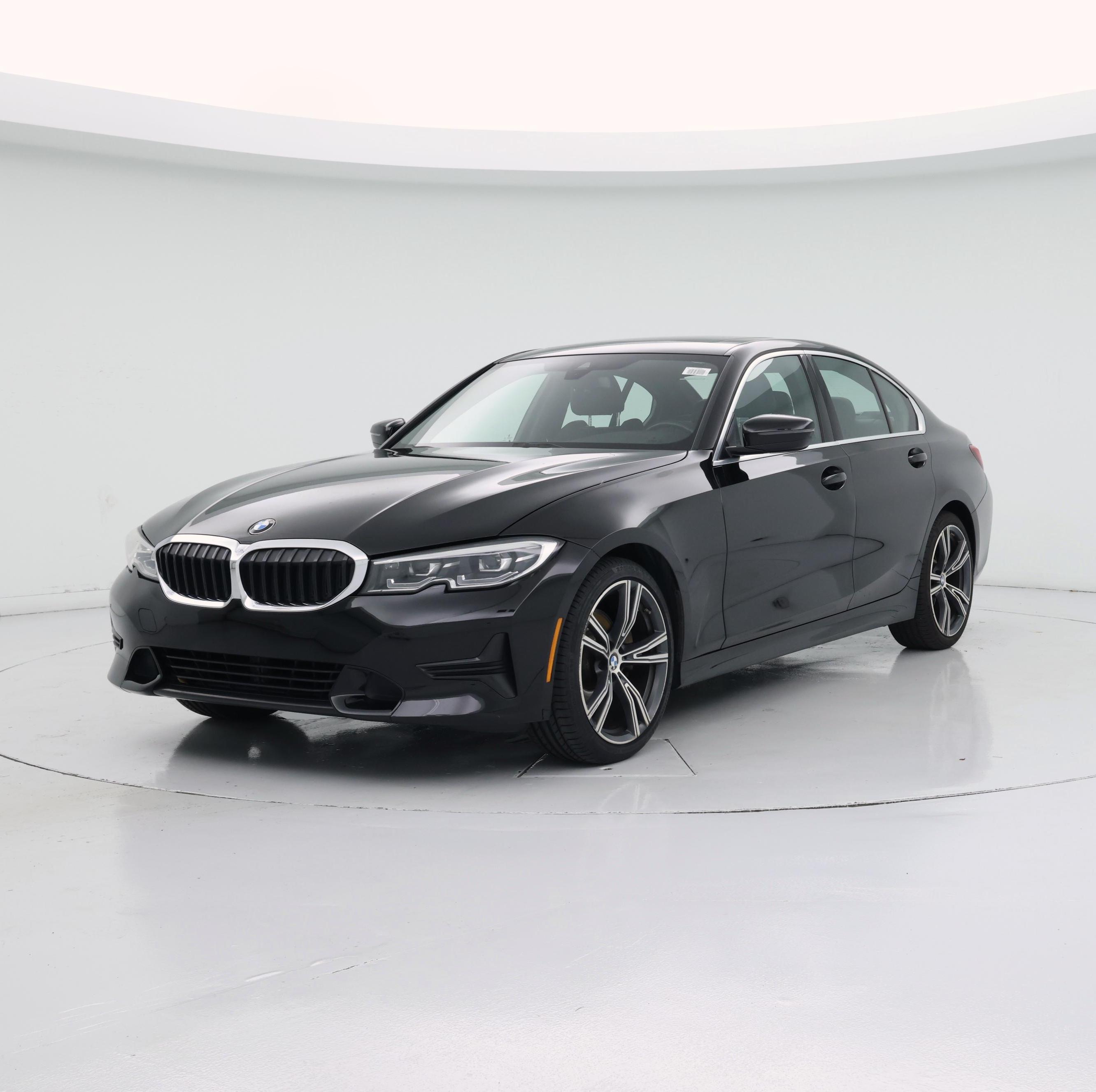 Thumbnail: 2021 BMW 3 Series - 4