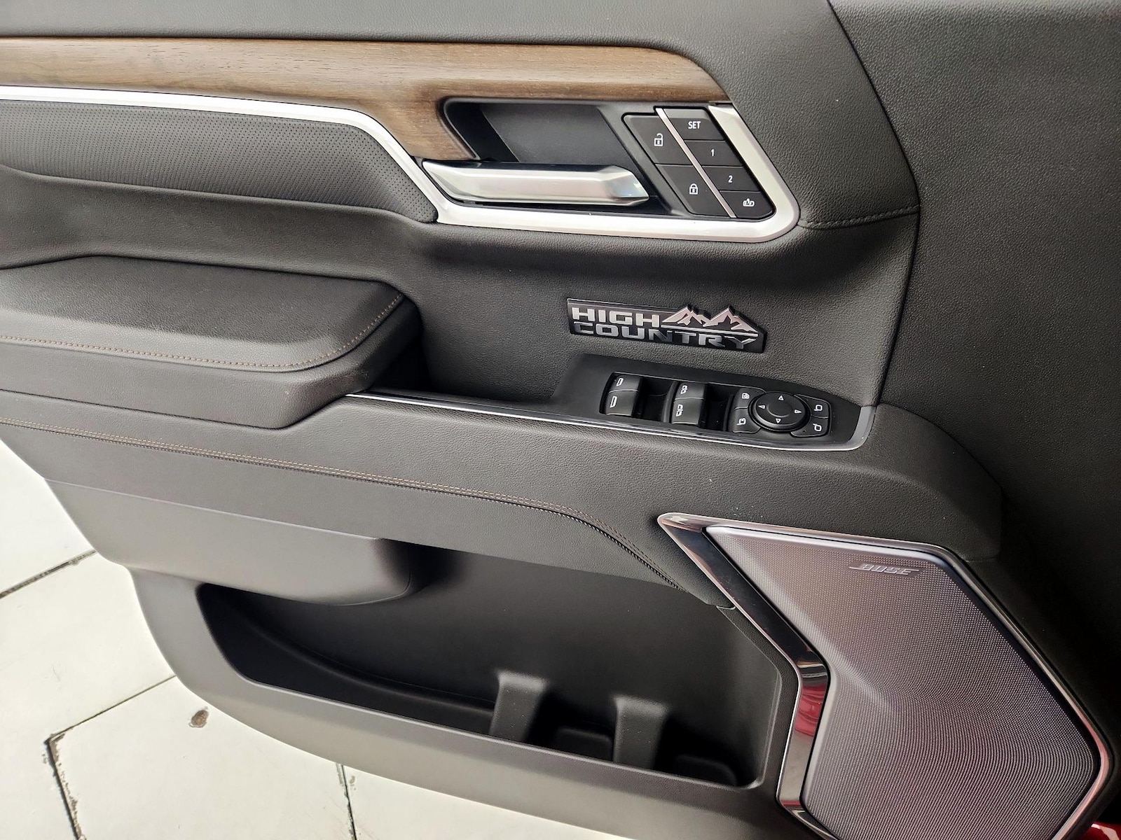 2025 Chevrolet Silverado 1500 High Country - Photo 13