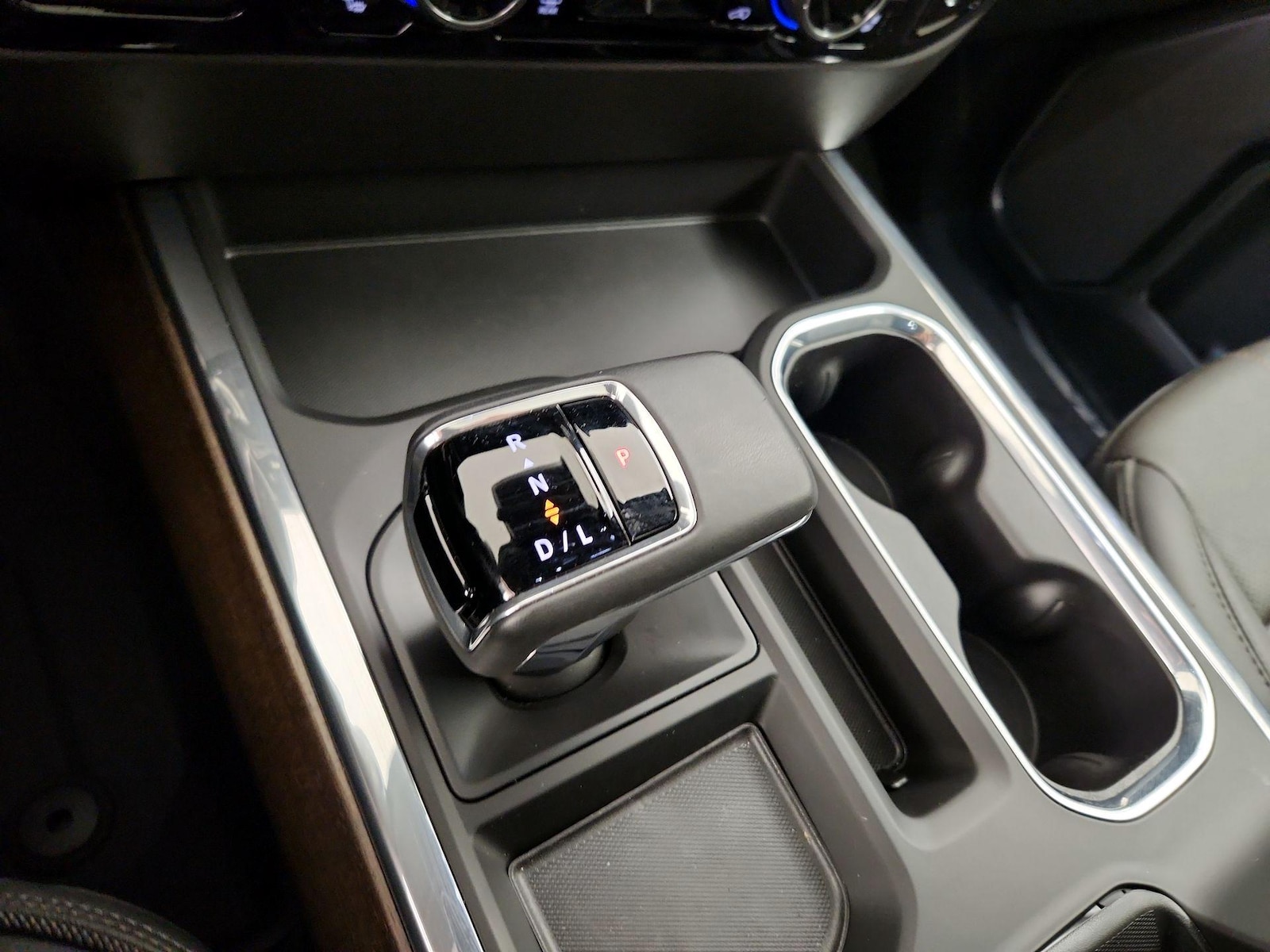 2025 Chevrolet Silverado 1500 High Country - Photo 18