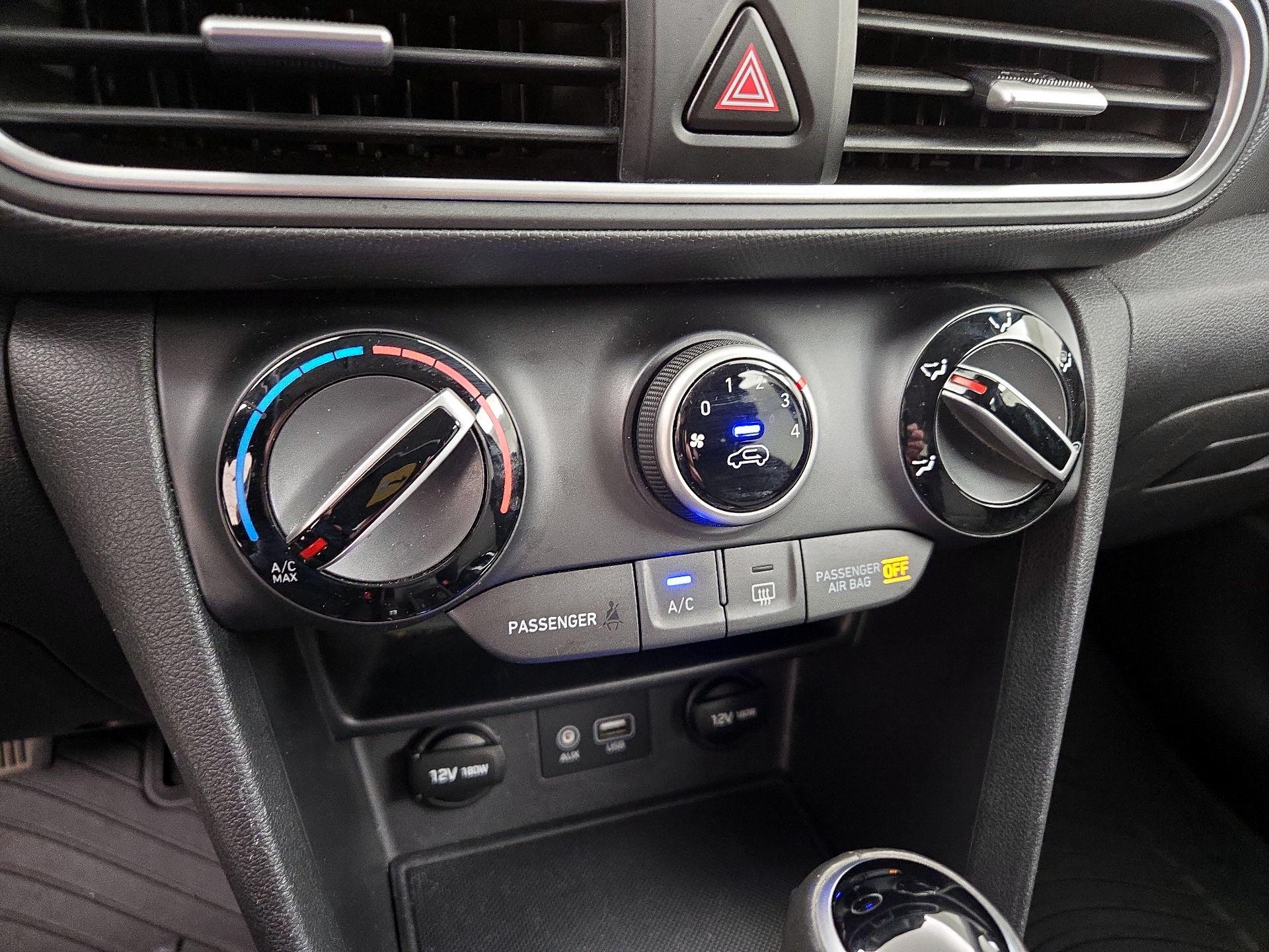 Thumbnail: 2018 Hyundai Kona - 16