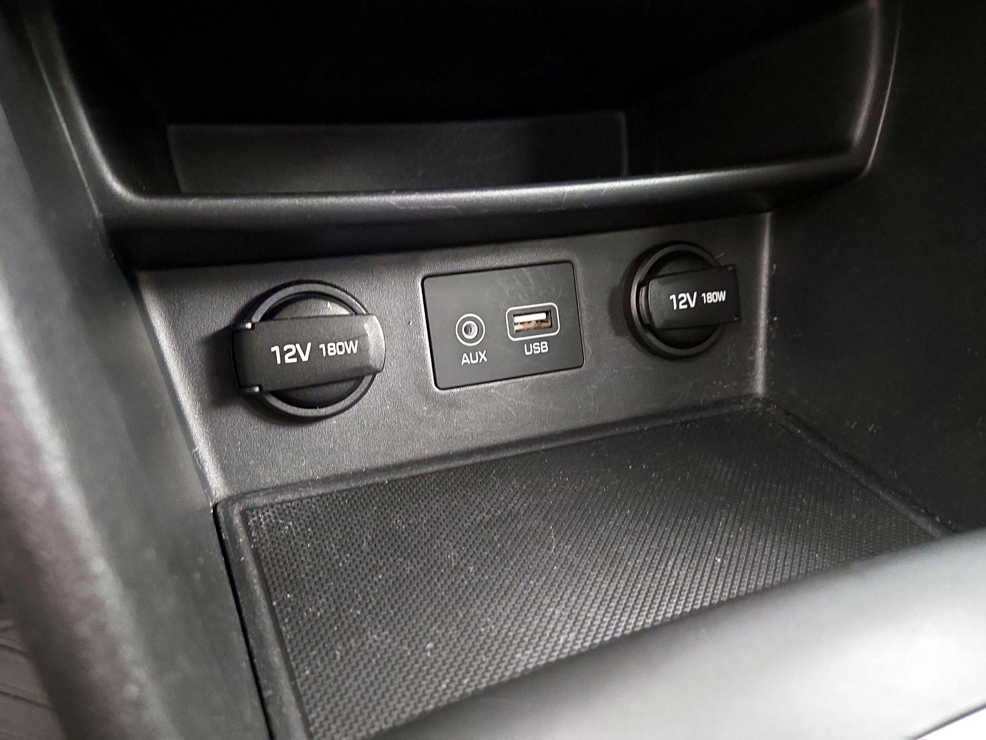 Thumbnail: 2018 Hyundai Kona - 18