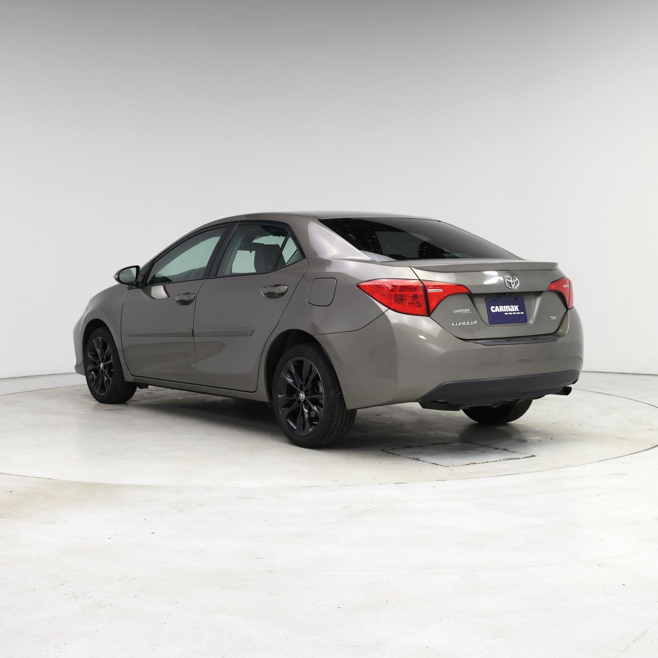 Thumbnail: 2018 Toyota Corolla - 2