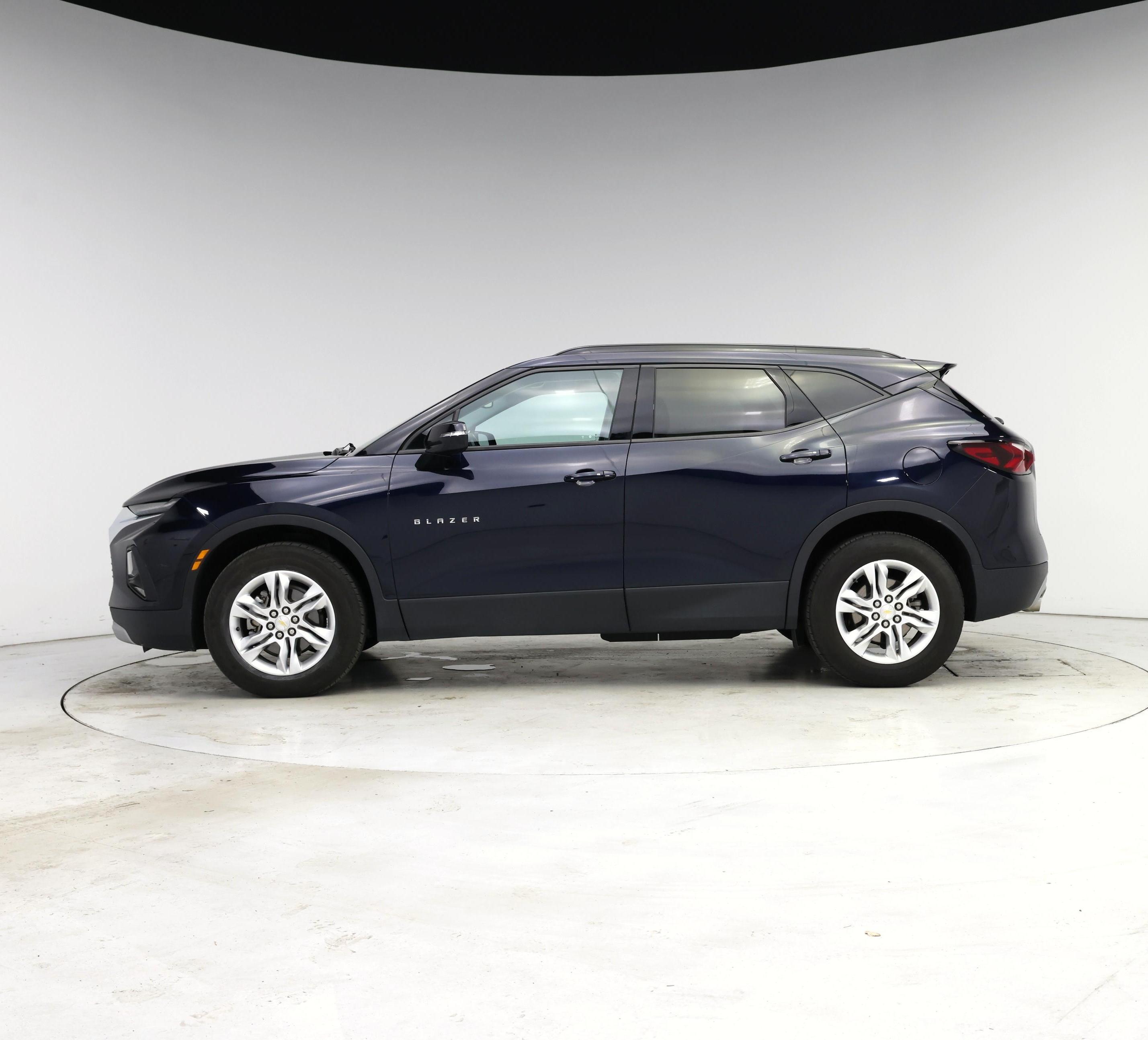 Thumbnail: 2020 Chevrolet Blazer - 3