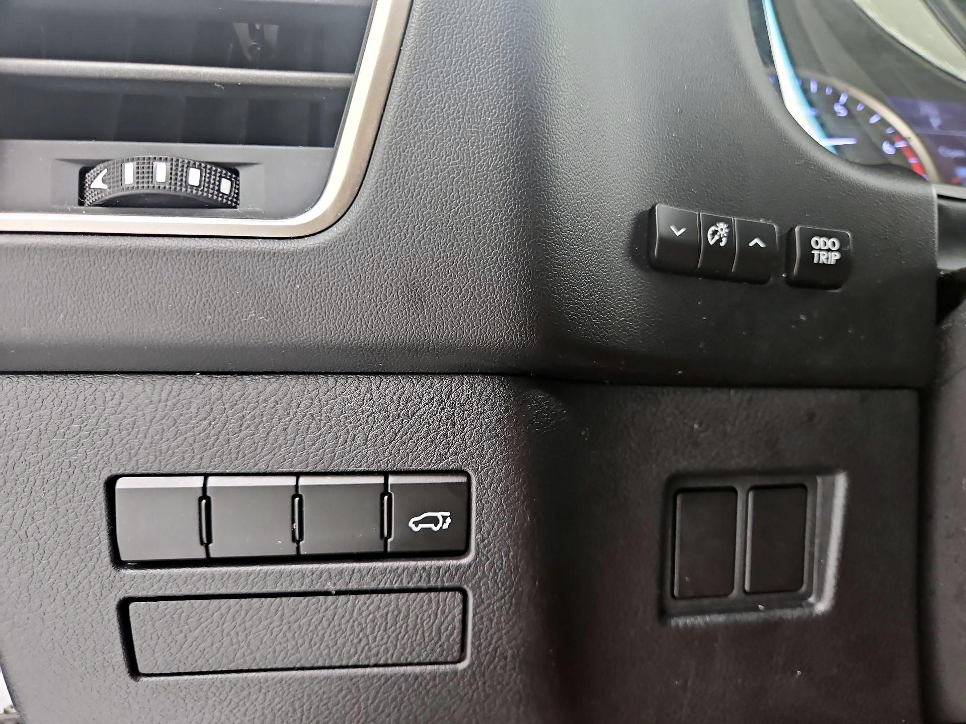 Thumbnail: 2016 Lexus NX - 13