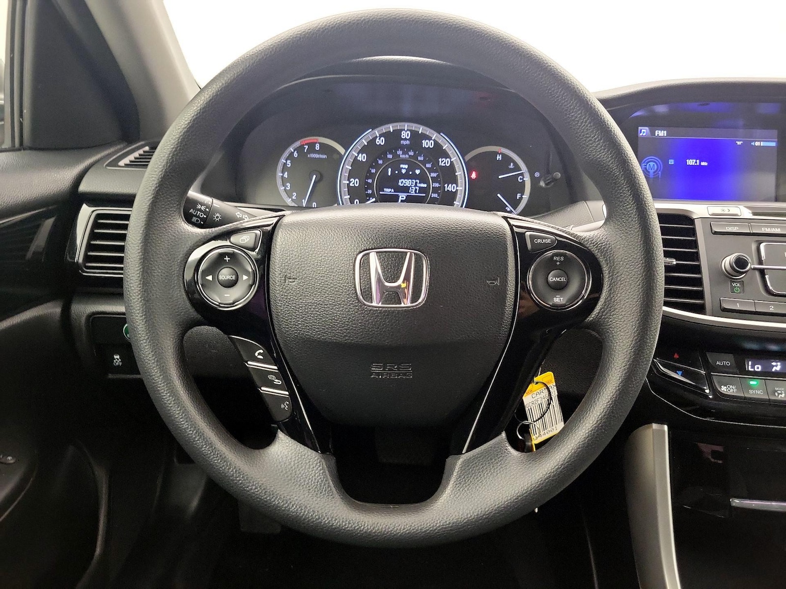 2016 Honda Accord LX - Photo 11