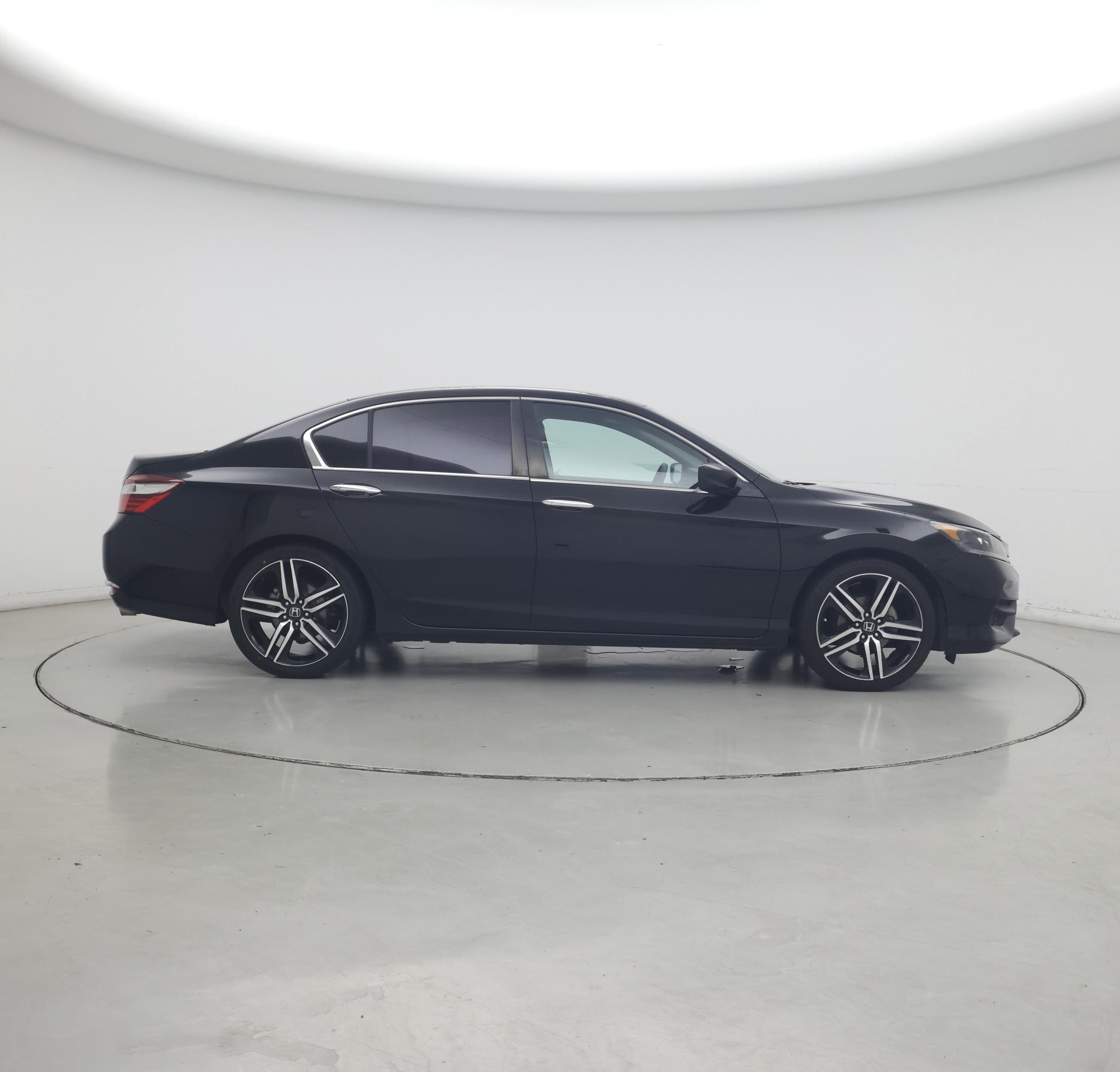 Thumbnail: 2016 Honda Accord - 7