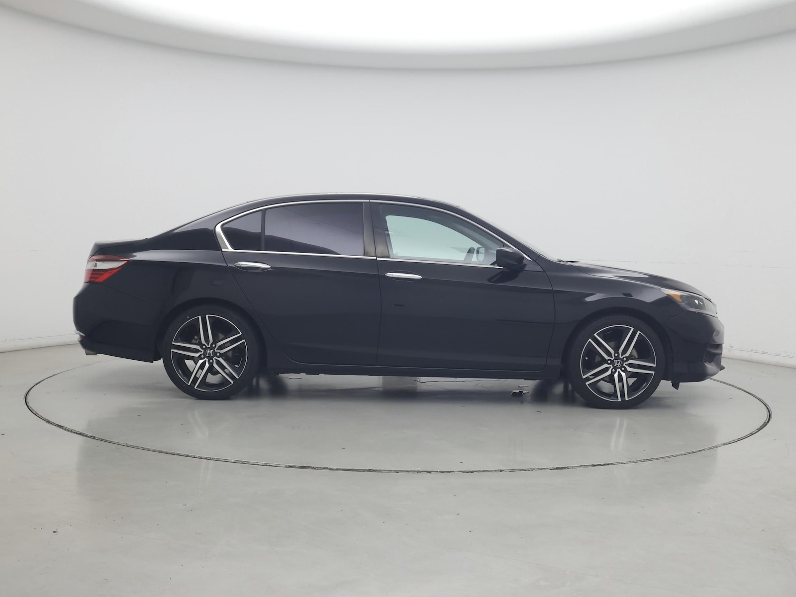 2016 Honda Accord LX - Photo 8