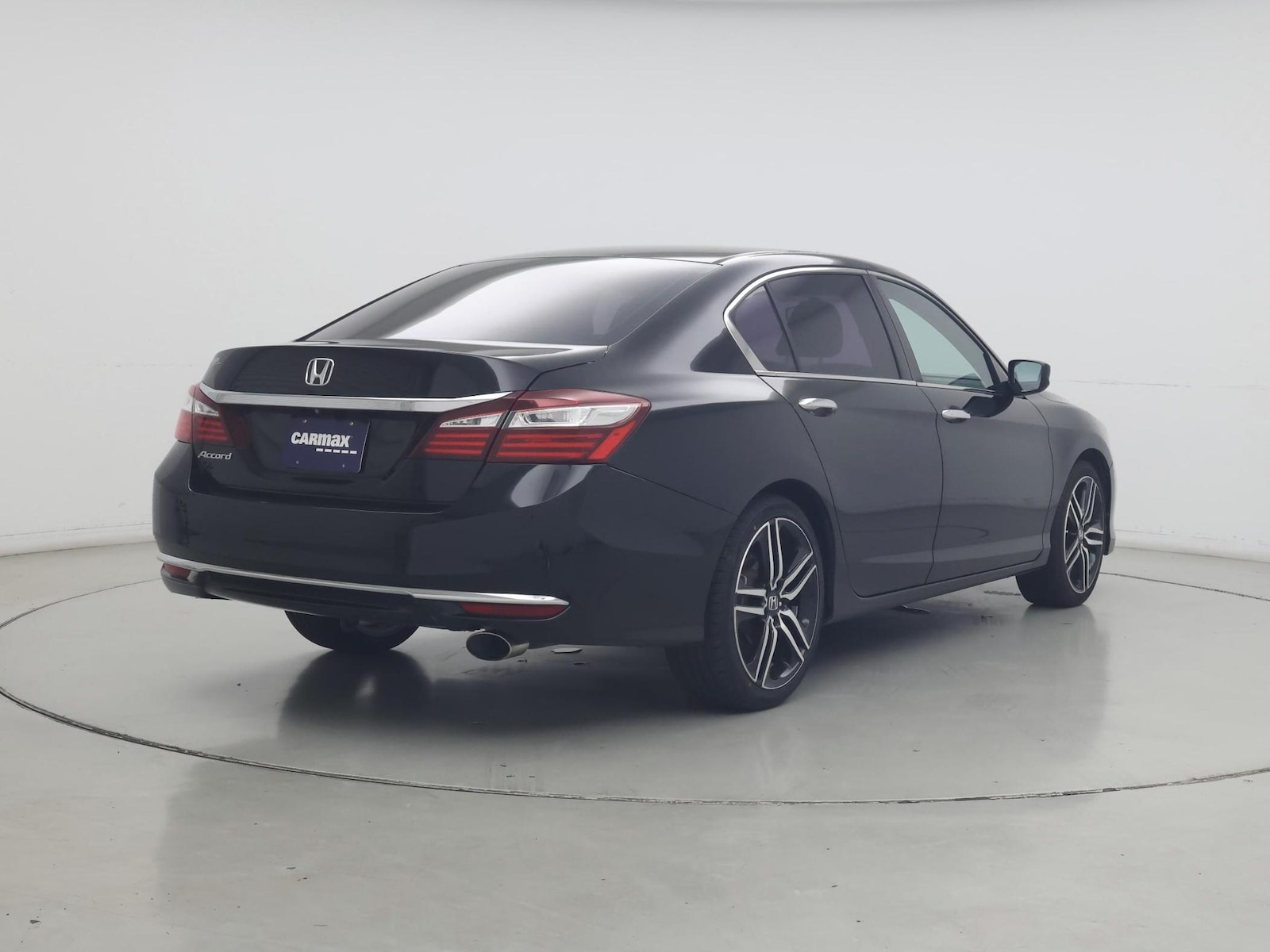 2016 Honda Accord LX - Photo 9