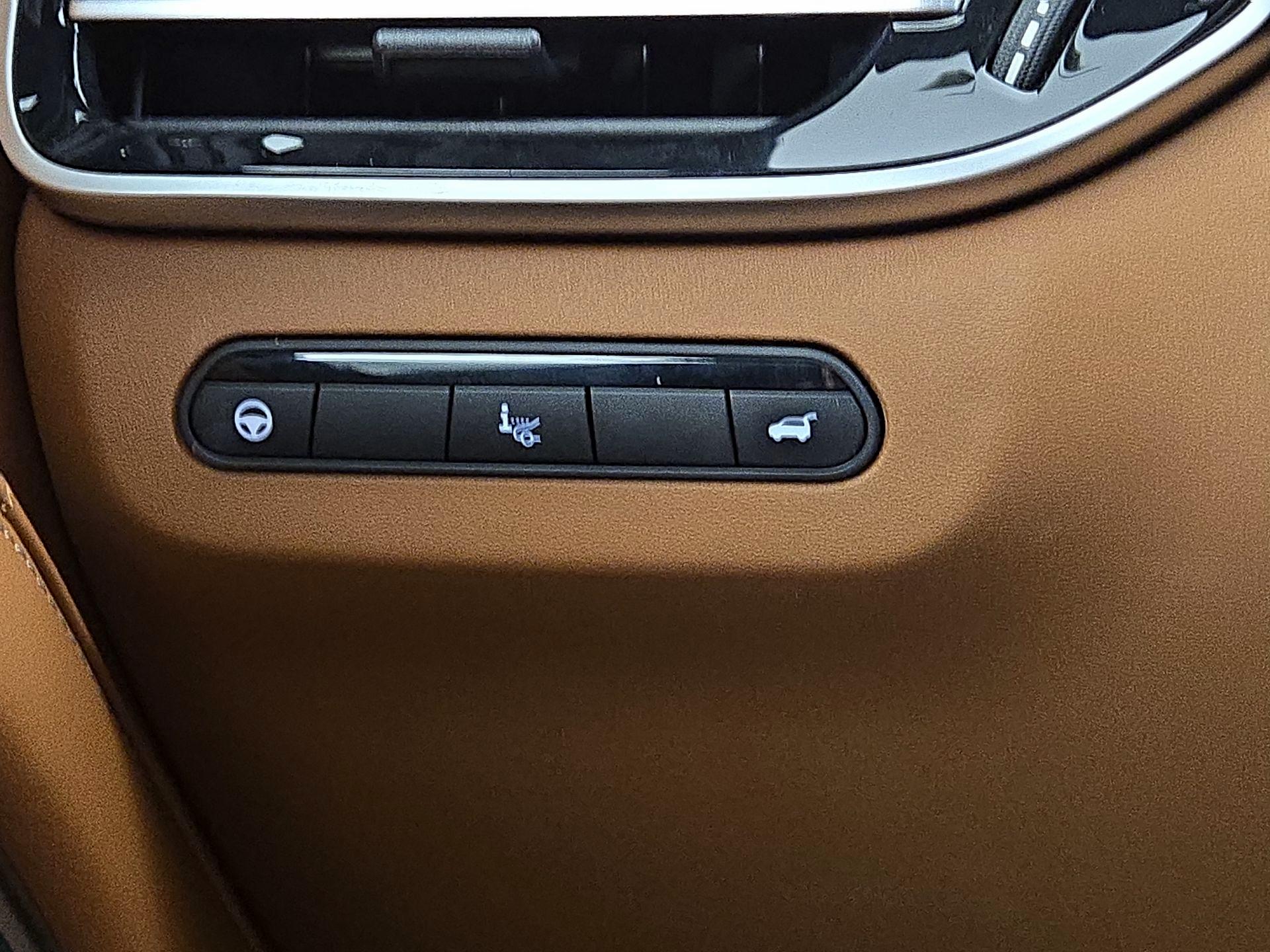 Thumbnail: 2024 INFINITI QX60 - 13