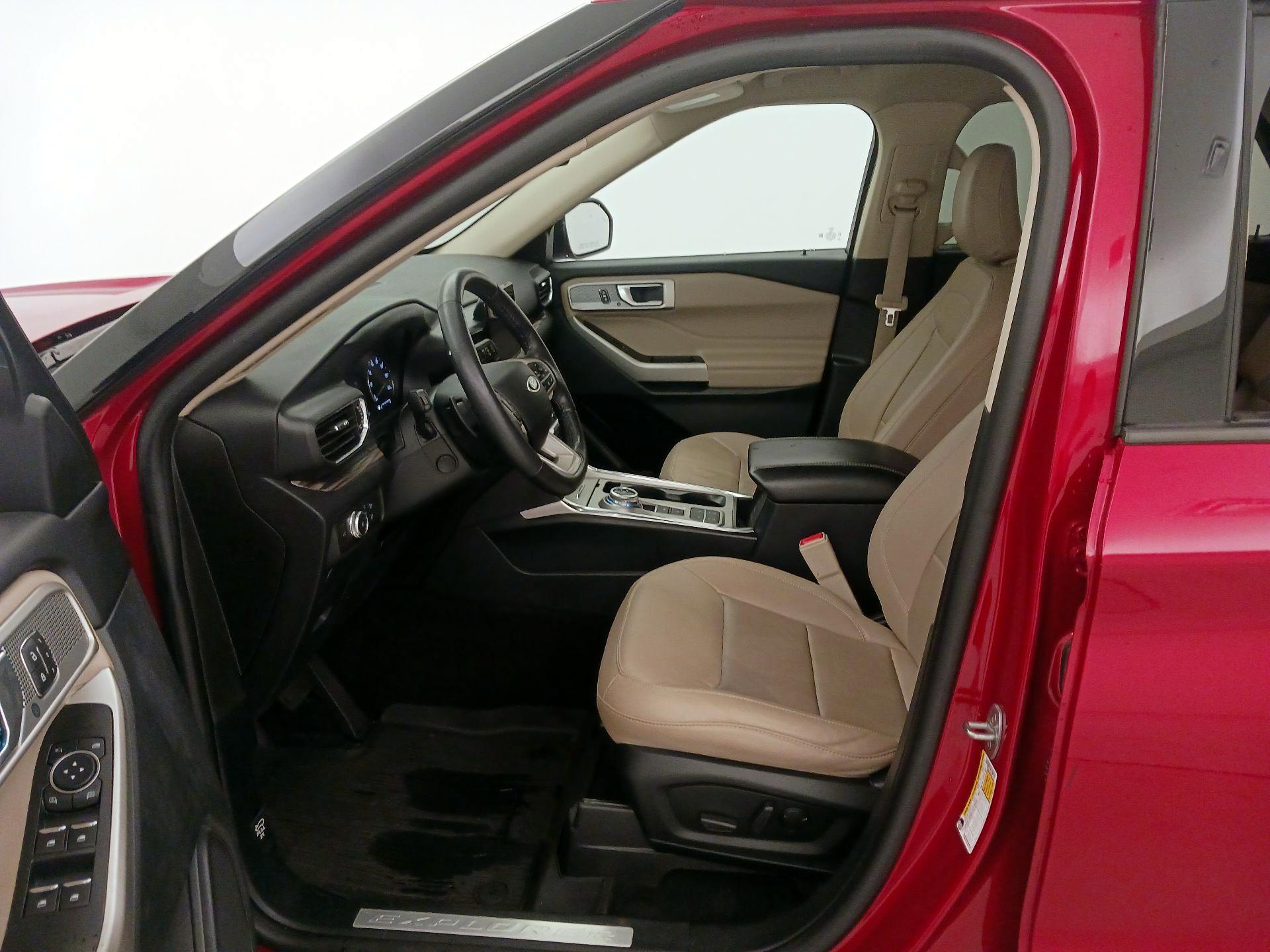 Thumbnail: 2021 Ford Explorer - 11
