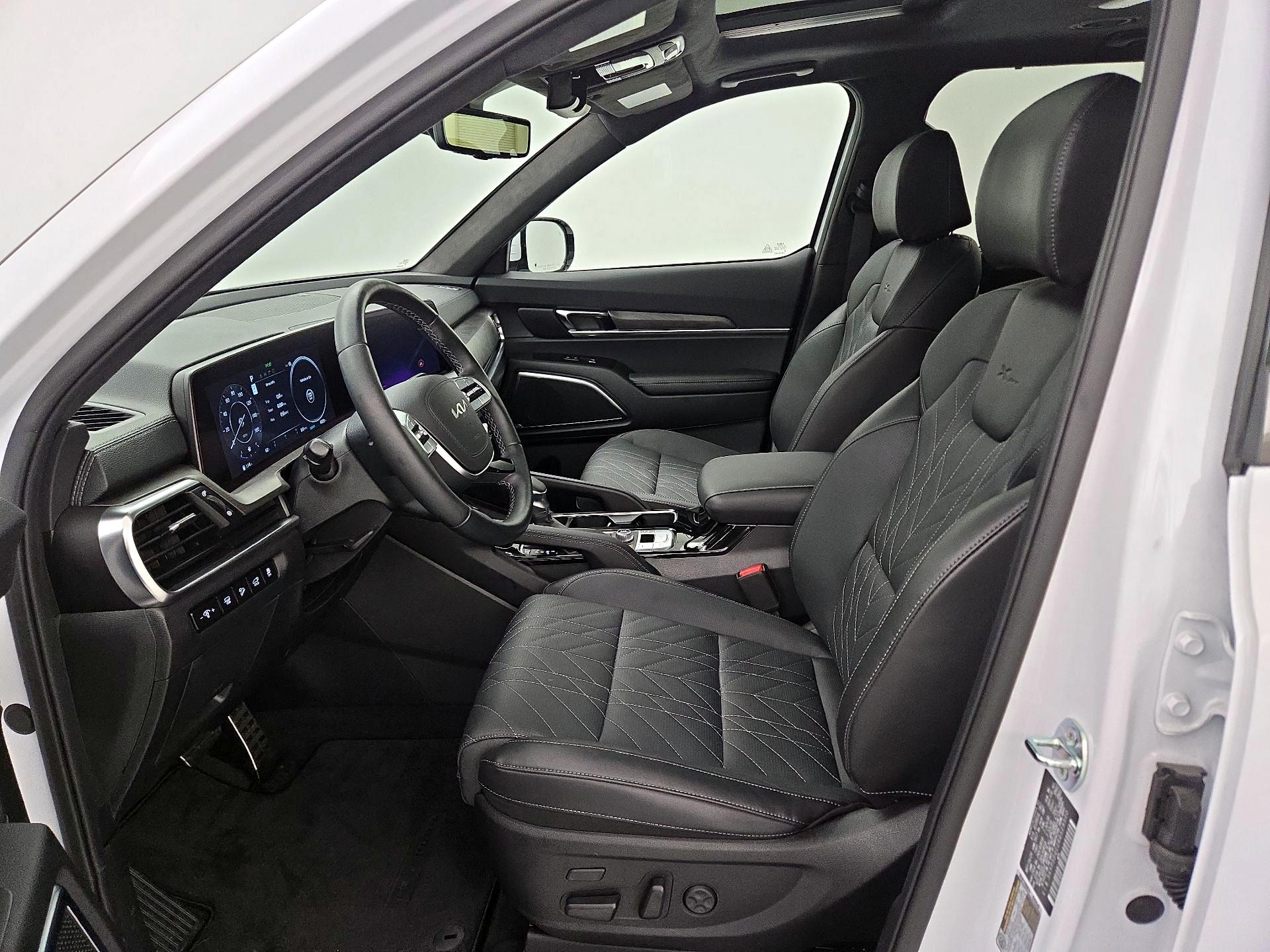 Thumbnail: 2024 Kia Telluride - 11