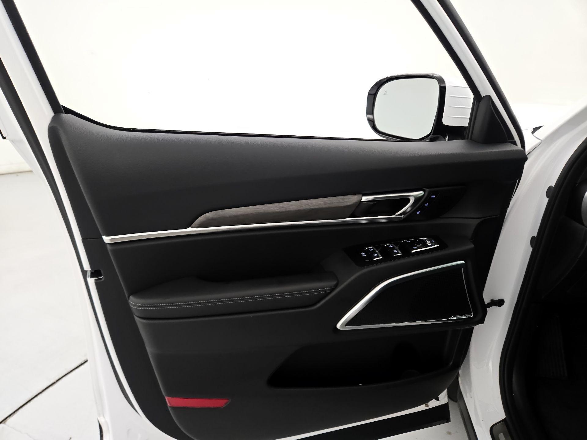 Thumbnail: 2024 Kia Telluride - 12
