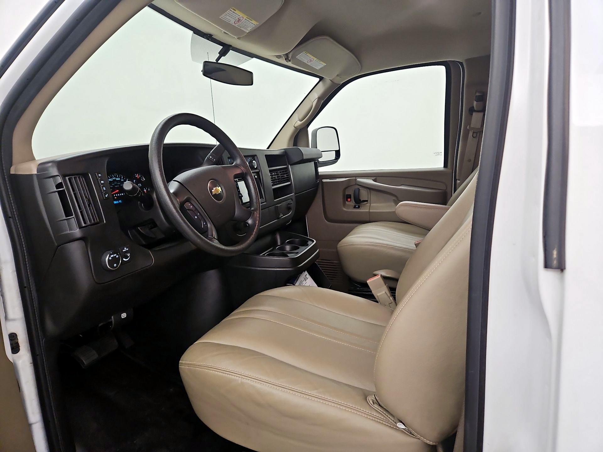 Thumbnail: 2015 Chevrolet Express - 11