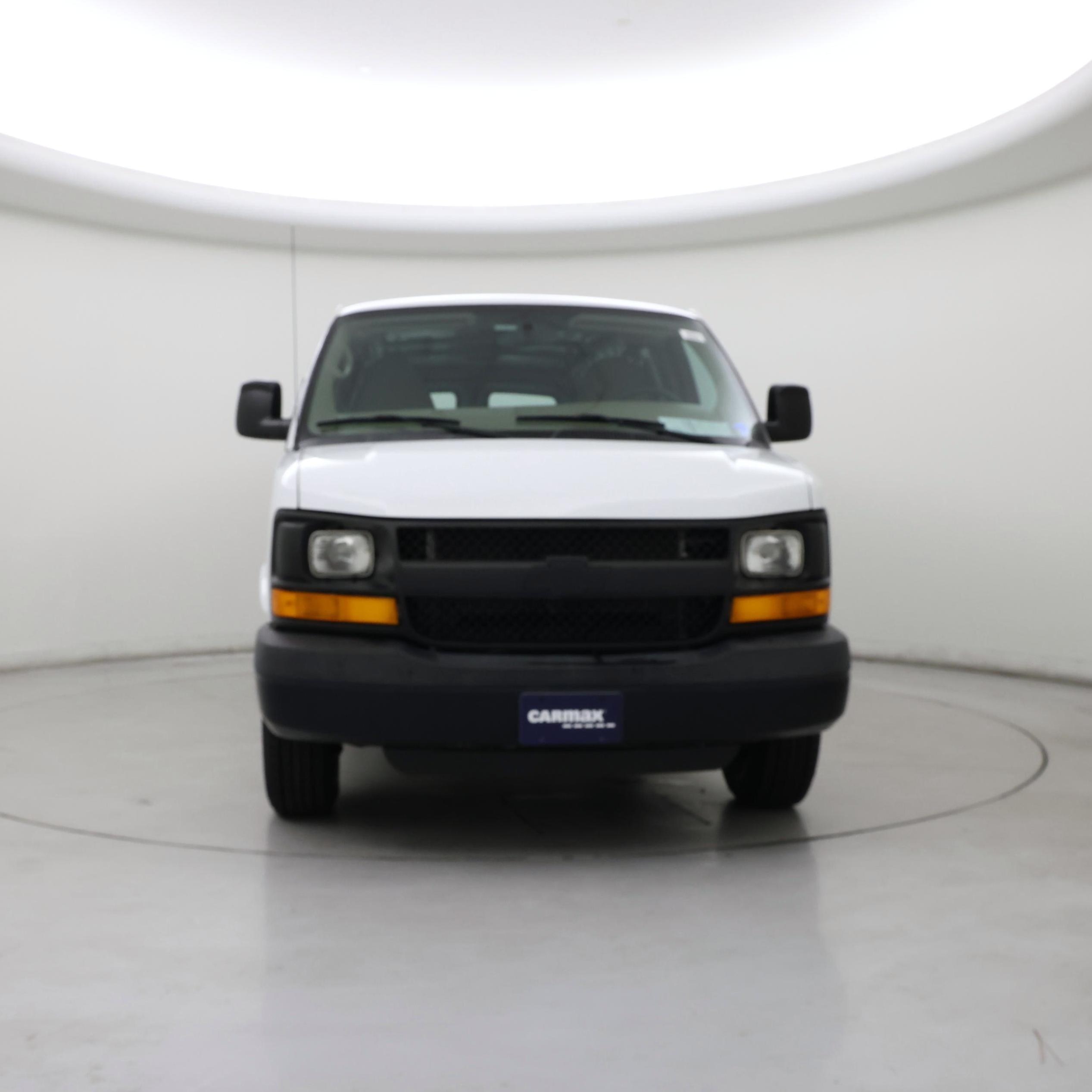 Thumbnail: 2015 Chevrolet Express - 5