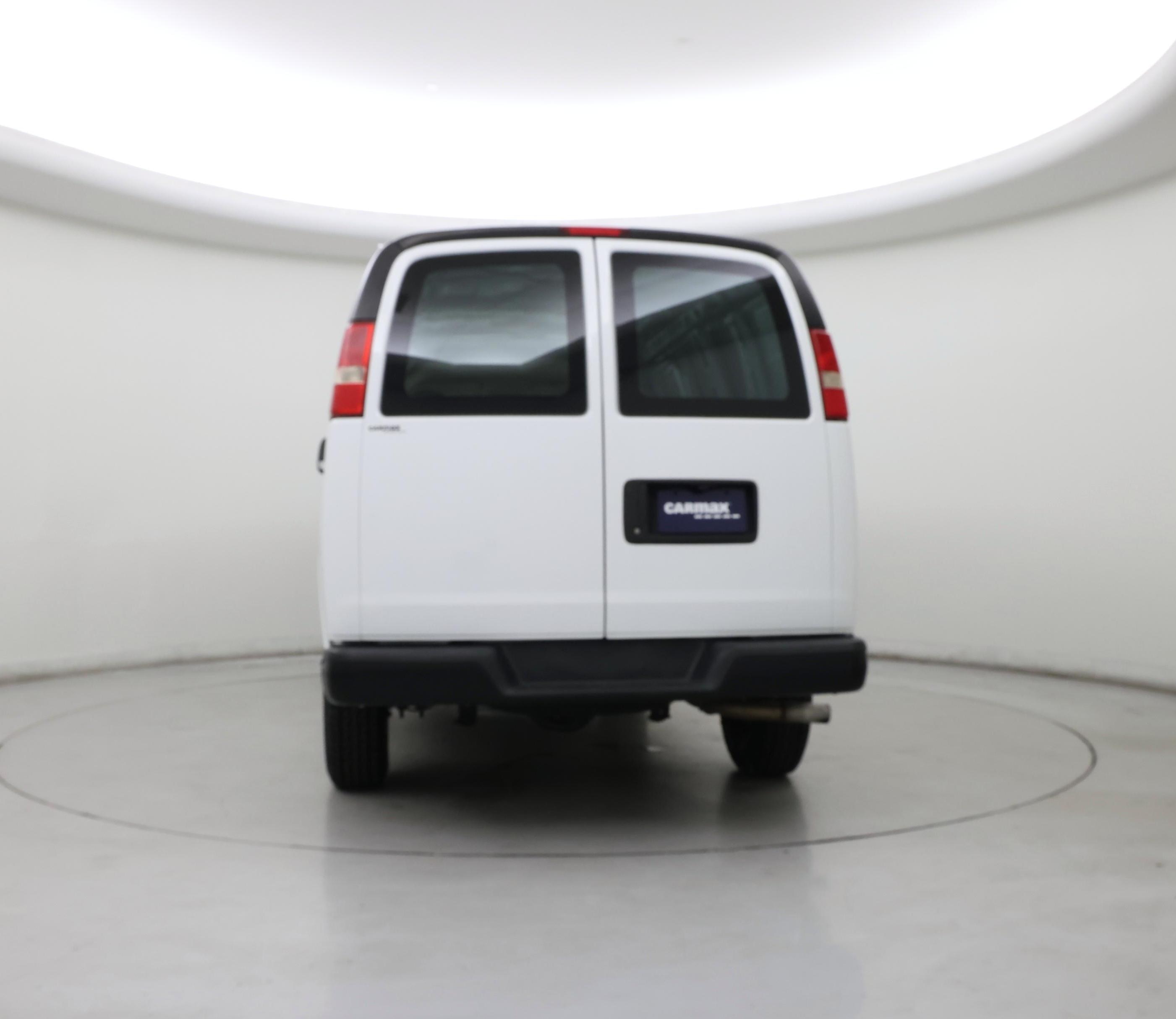 Thumbnail: 2015 Chevrolet Express - 6
