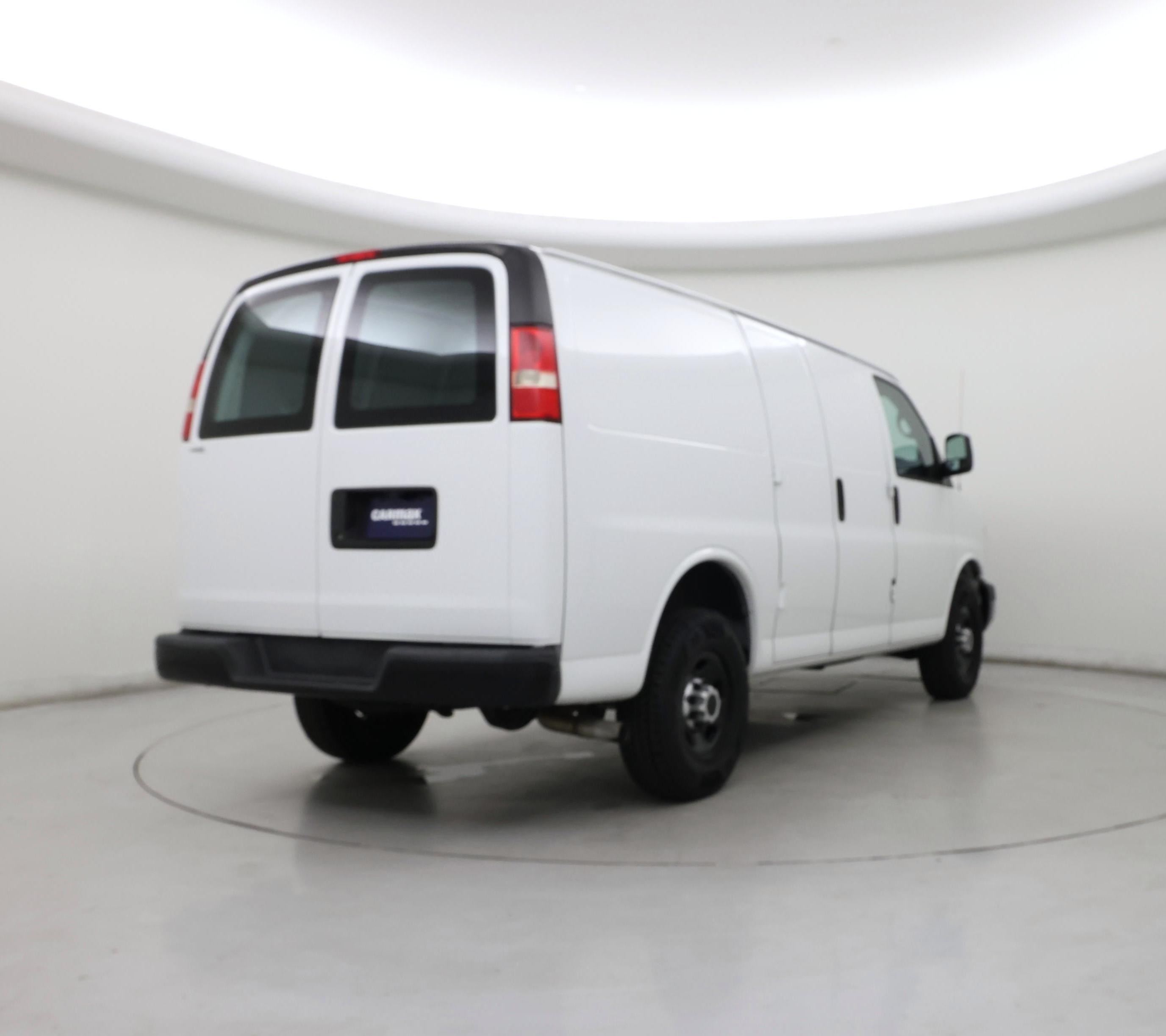 Thumbnail: 2015 Chevrolet Express - 8
