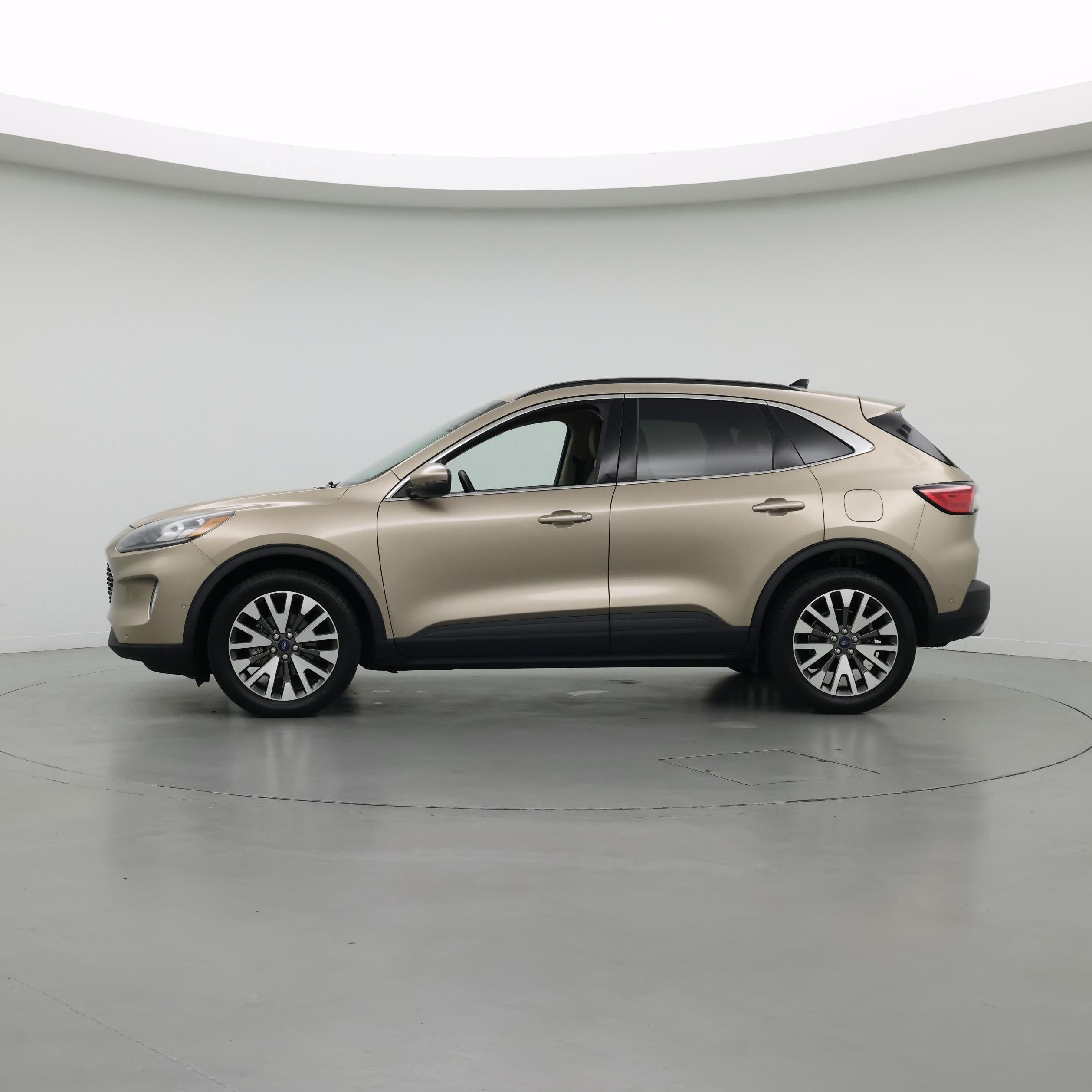 Thumbnail: 2020 Ford Escape - 3