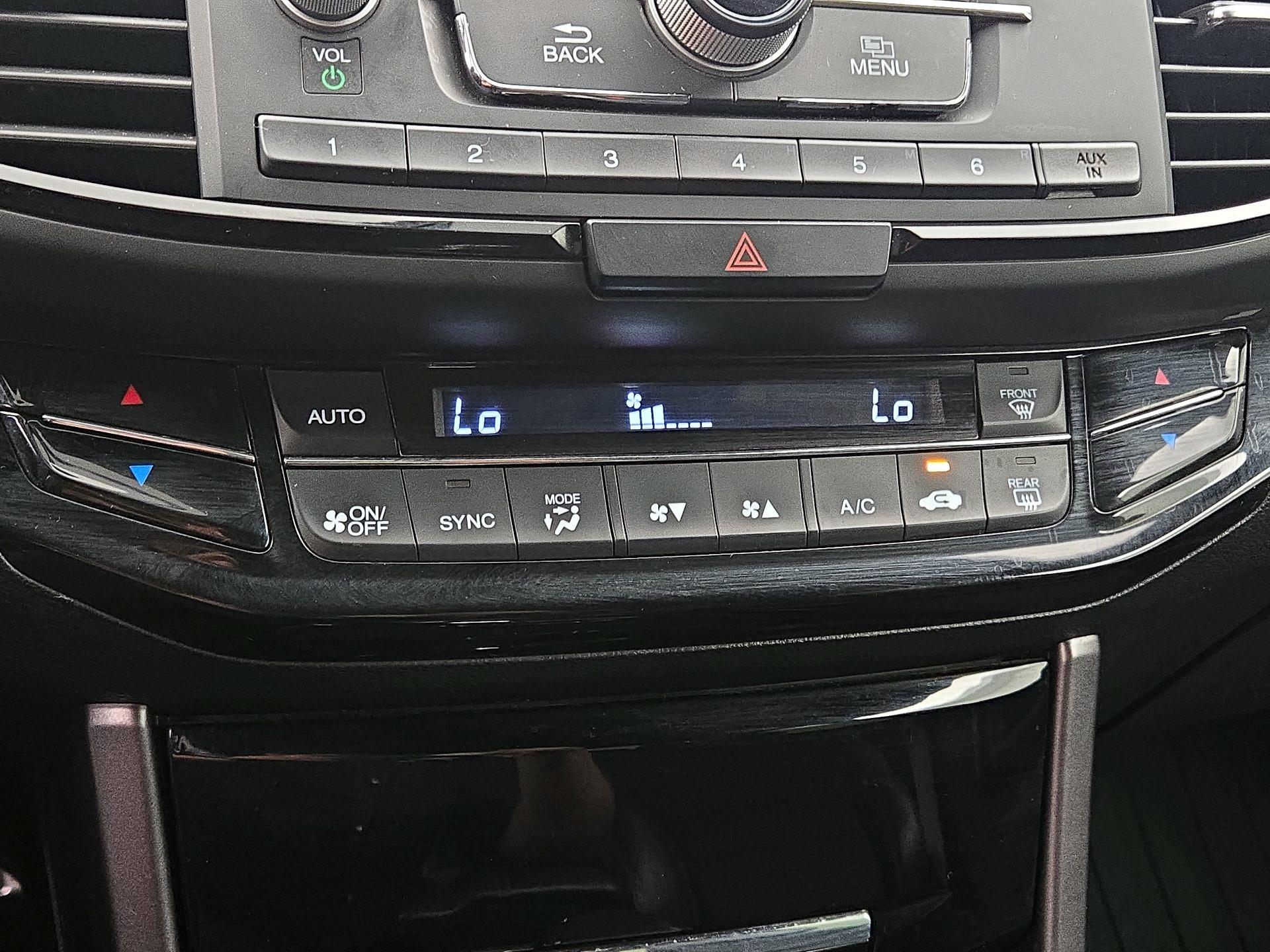 Thumbnail: 2016 Honda Accord - 16