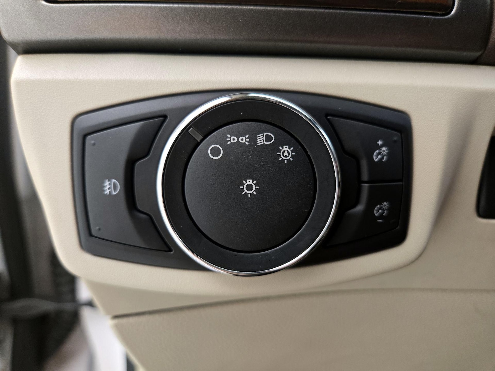 2017 Ford Fusion Platinum - Photo 14