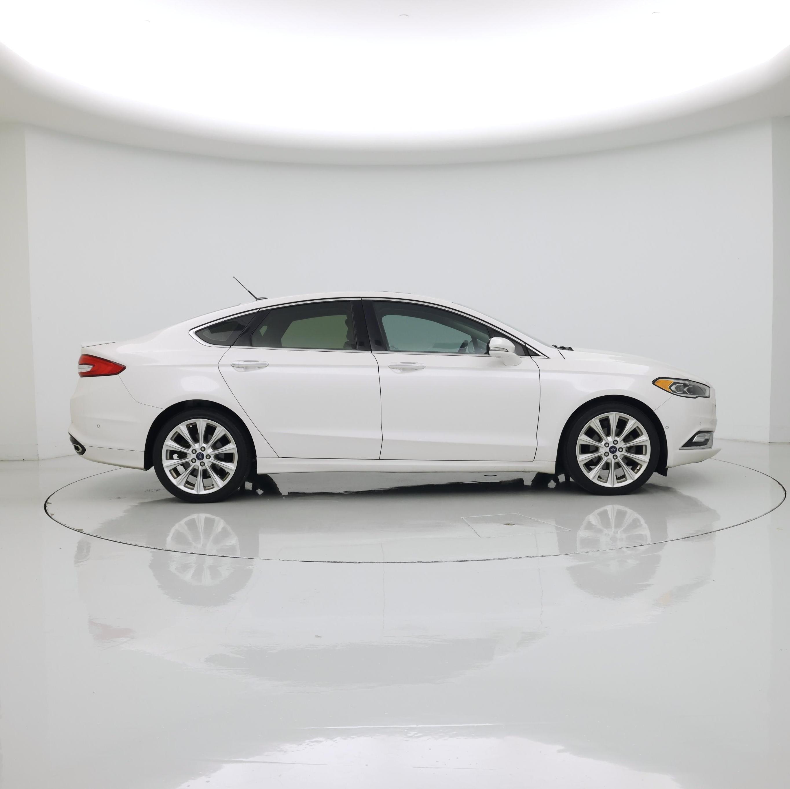 Thumbnail: 2017 Ford Fusion - 7