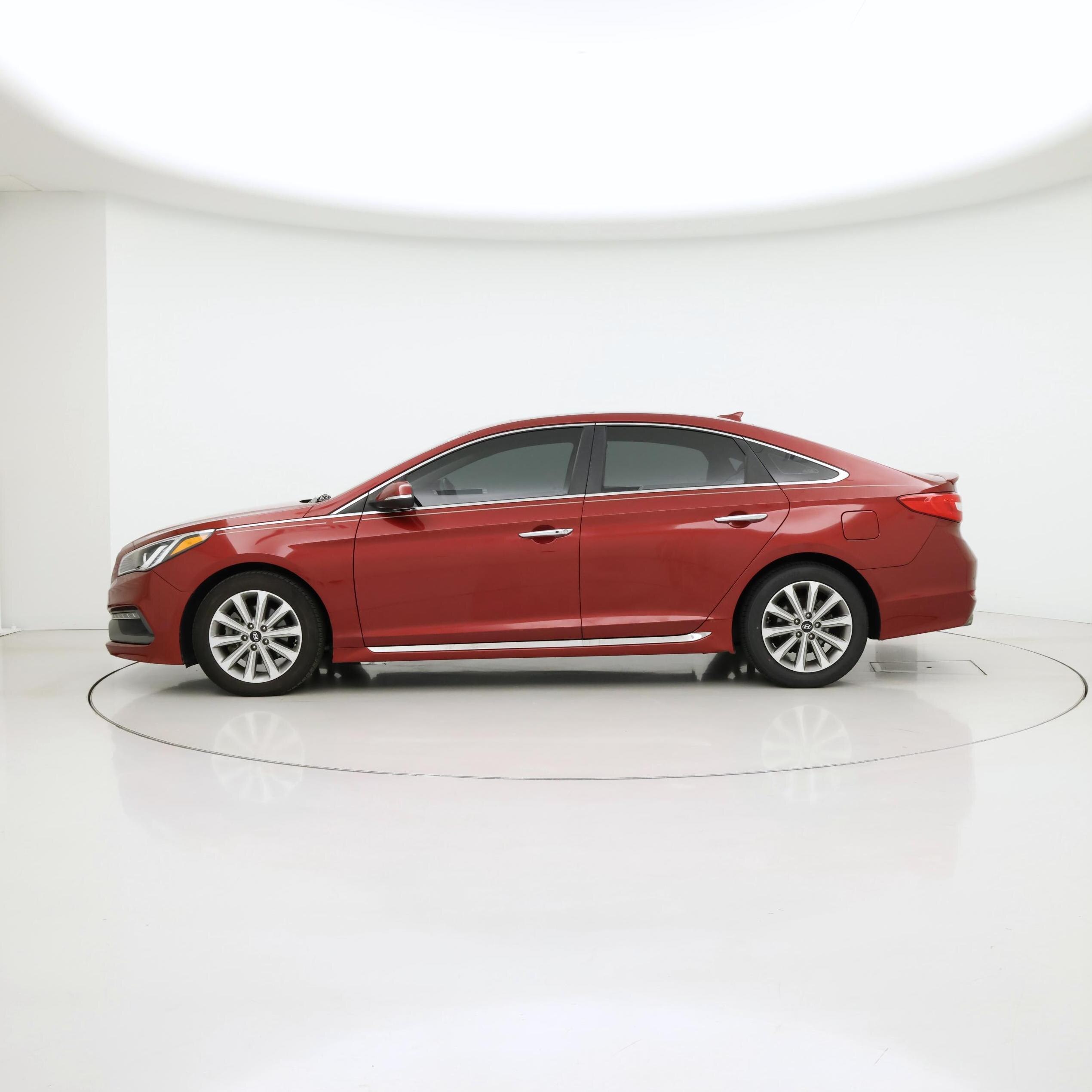 Thumbnail: 2016 Hyundai Sonata - 3