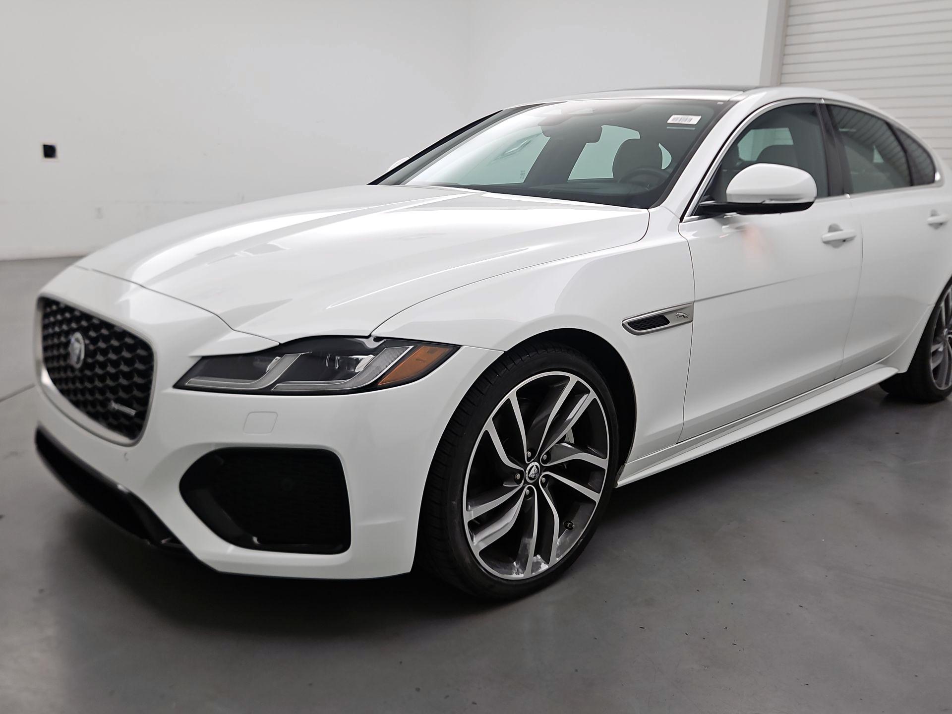Thumbnail: 2024 Jaguar XF - 3