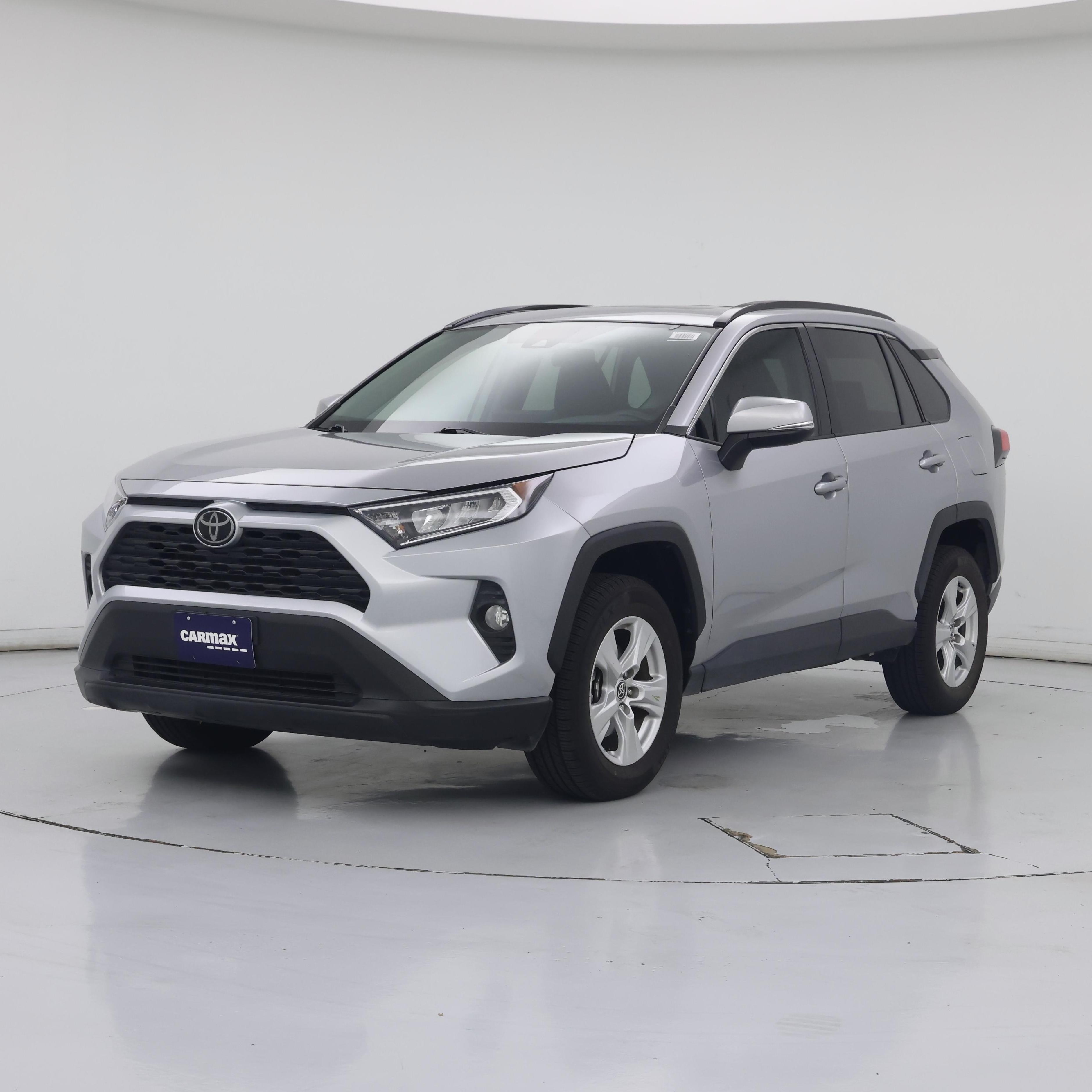 Thumbnail: 2021 Toyota RAV4 - 4