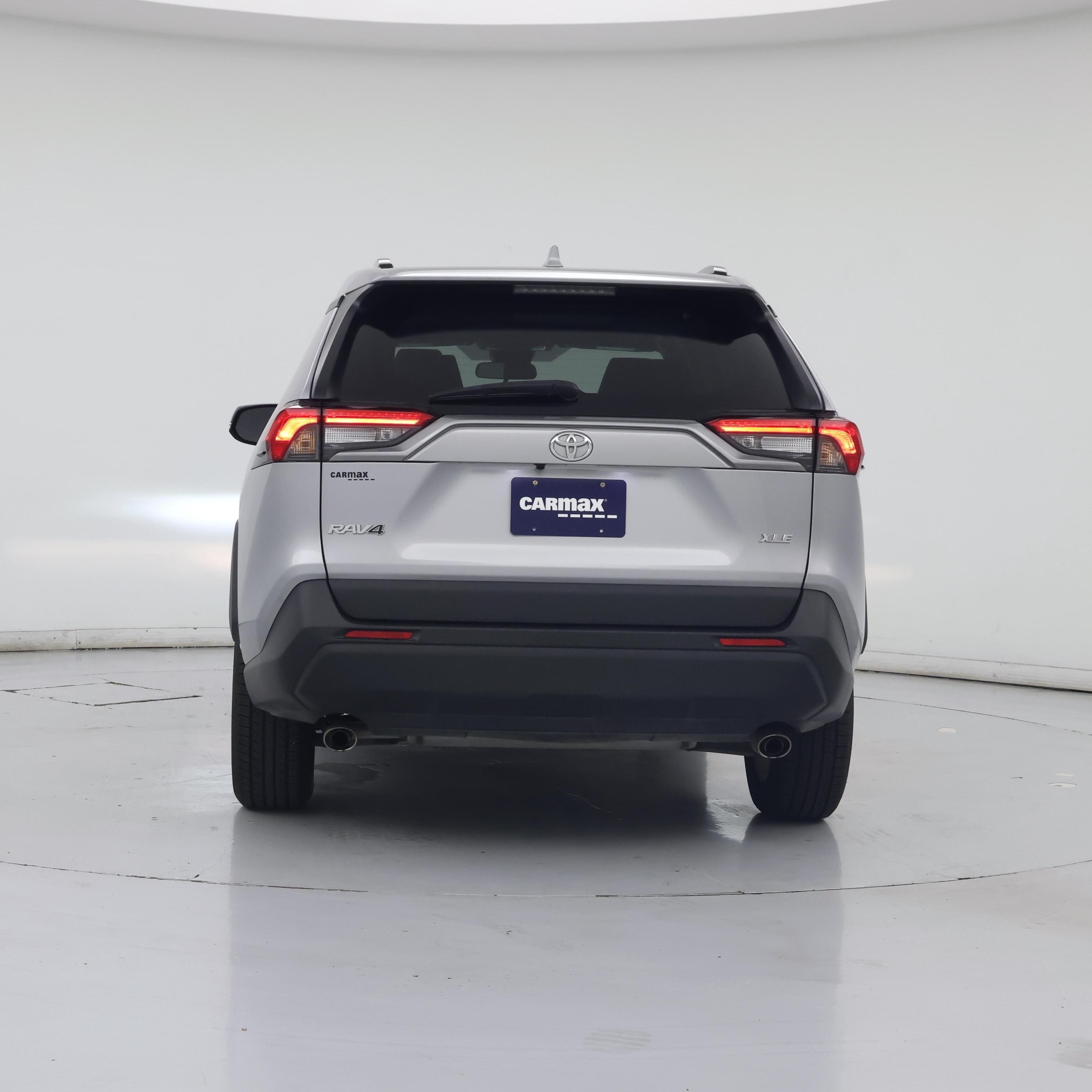Thumbnail: 2021 Toyota RAV4 - 6