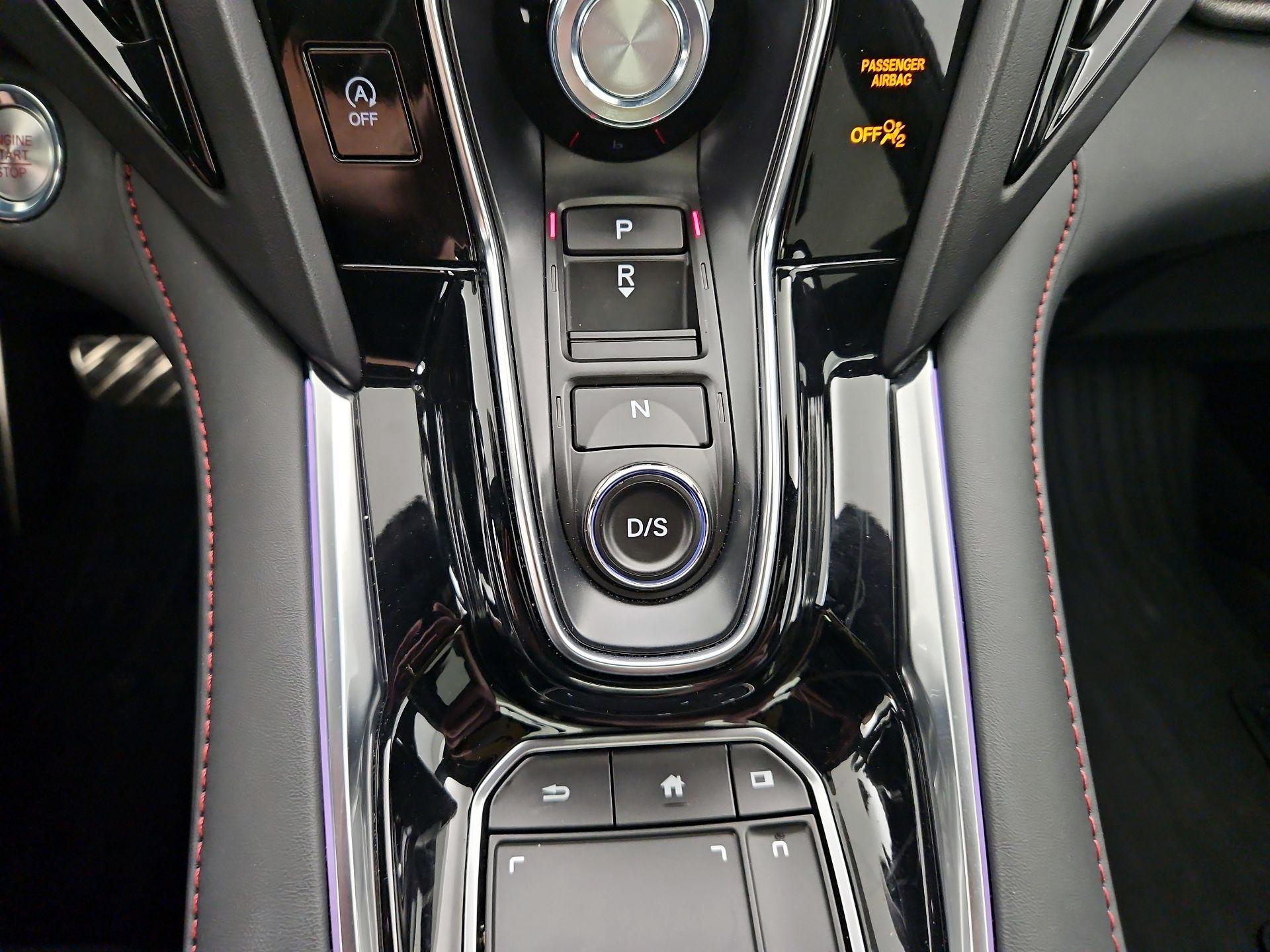 Thumbnail: 2023 Acura RDX - 18