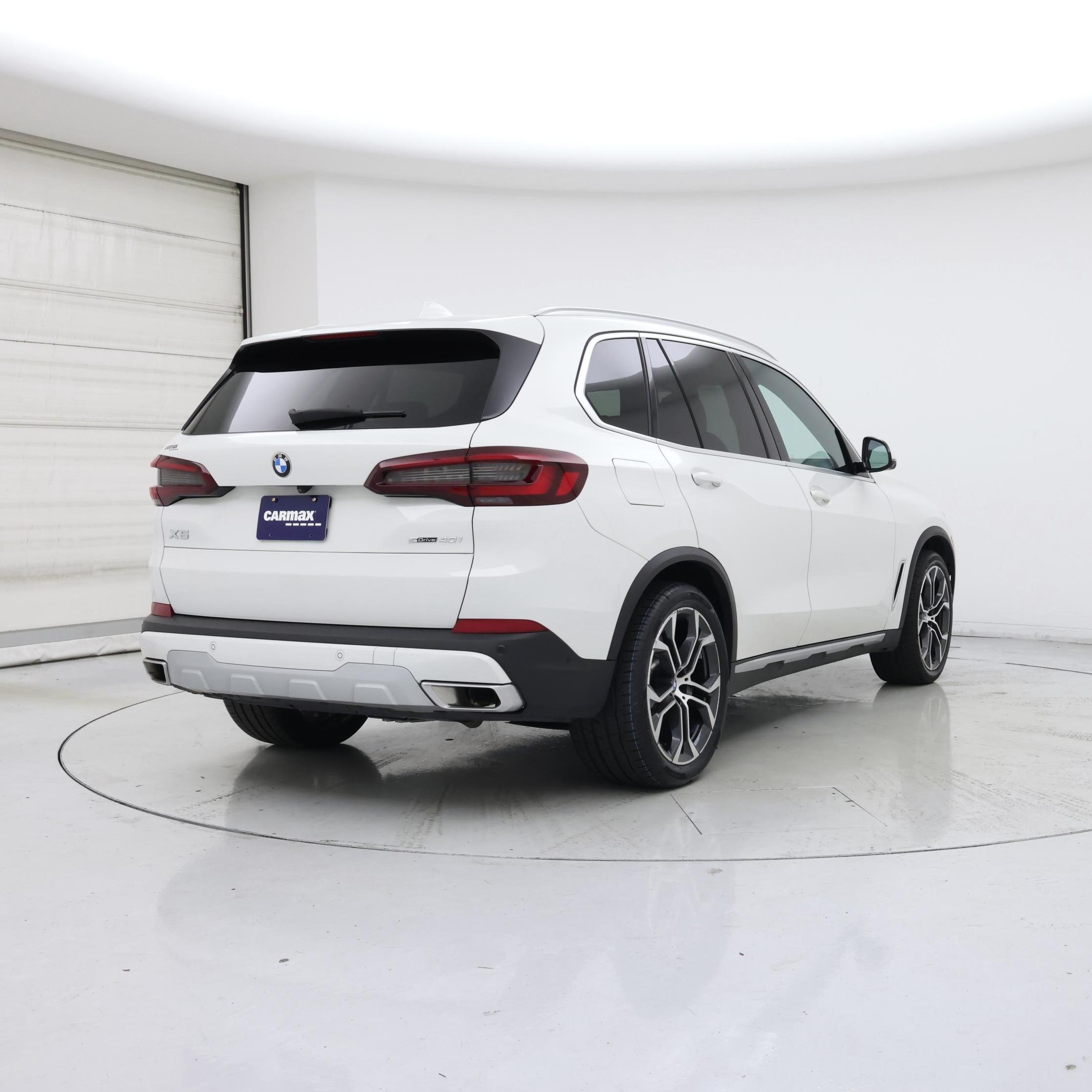 Thumbnail: 2023 BMW X5 - 8