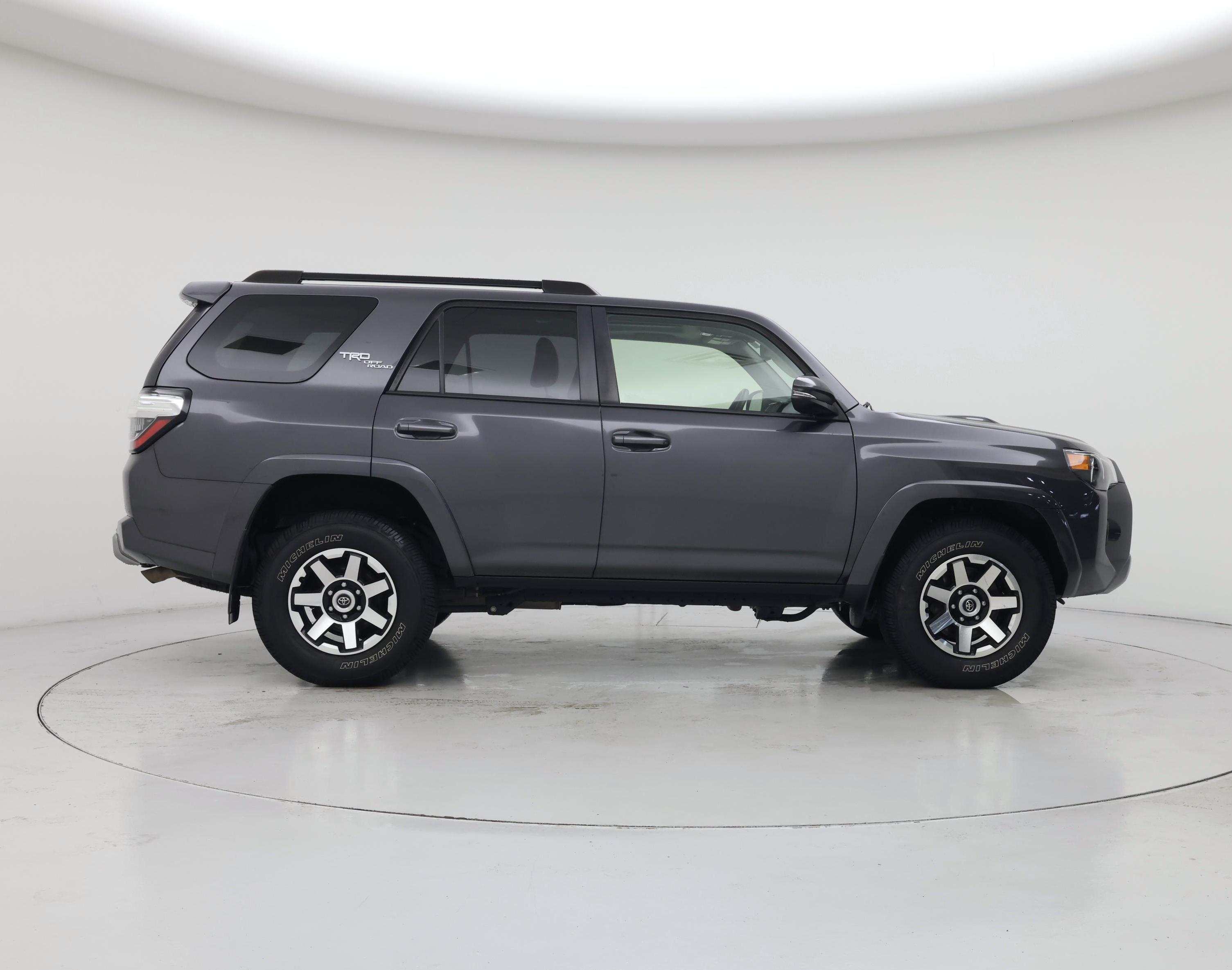 Thumbnail: 2021 Toyota 4Runner - 7